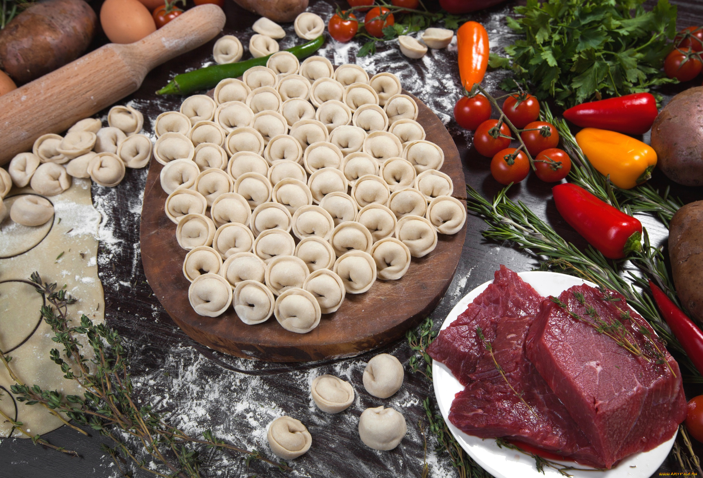 еда, пельмени, , манты, , вареники, перец, мясо, помидоры, овощи