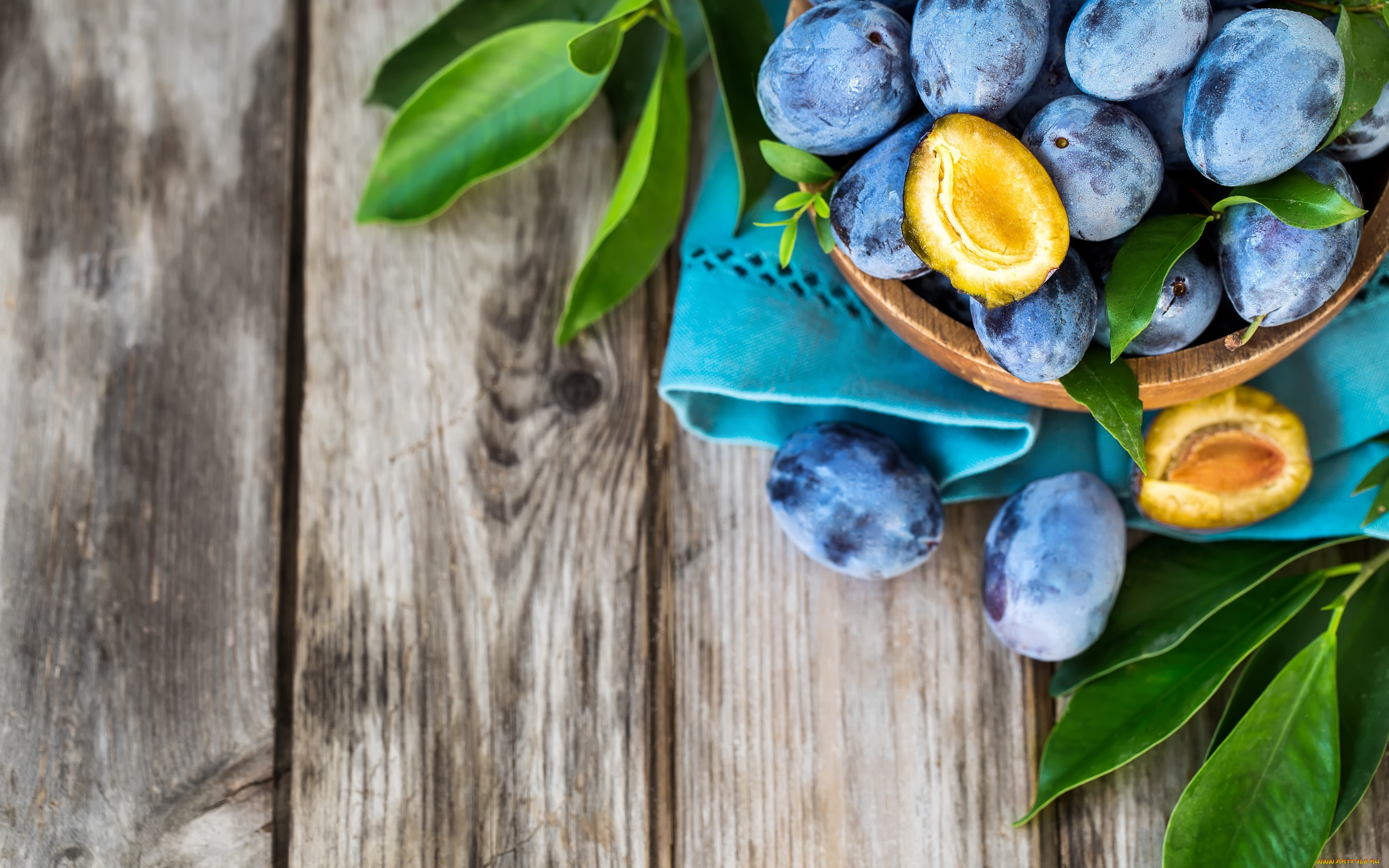 еда, персики, , сливы, , абрикосы, сливы, листья, половинки, плоды