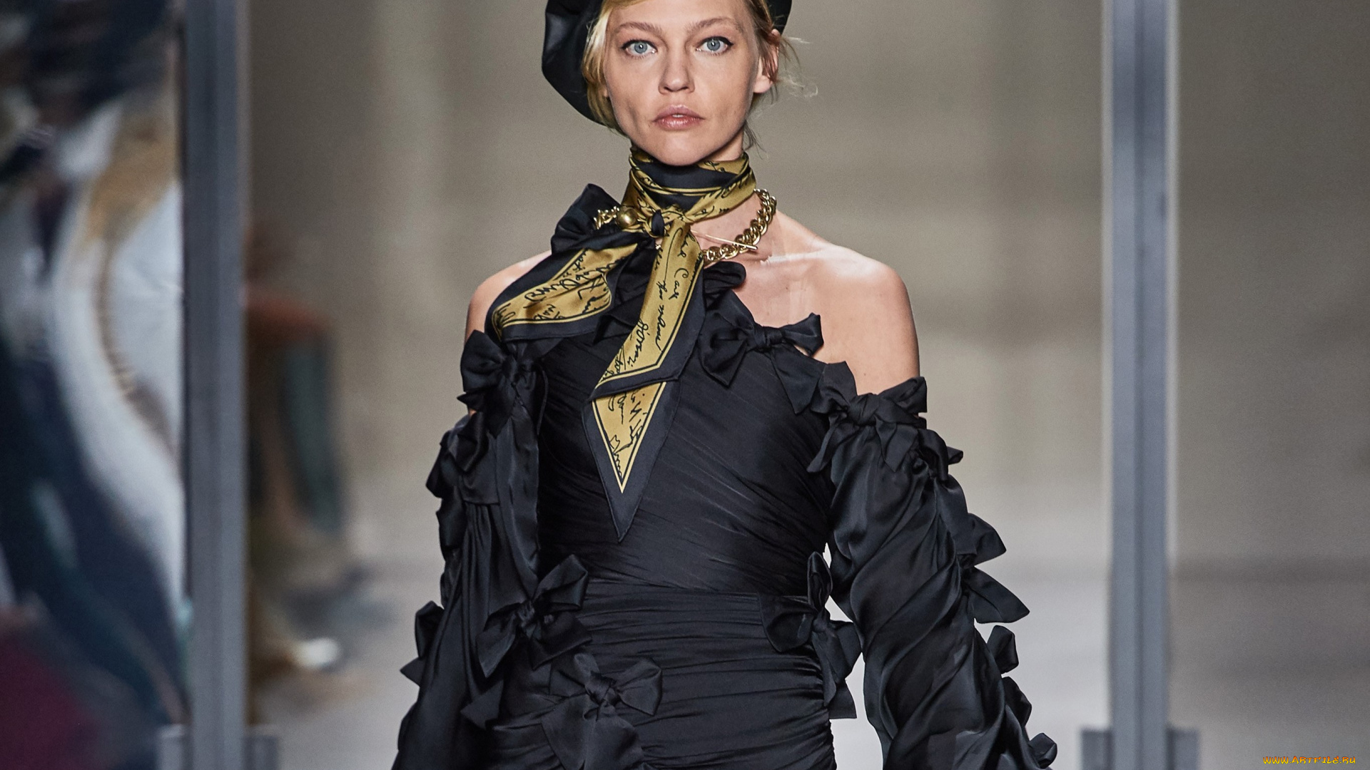 девушки, саша, пивоварова, модель, берет, блондинка, платье, подиум