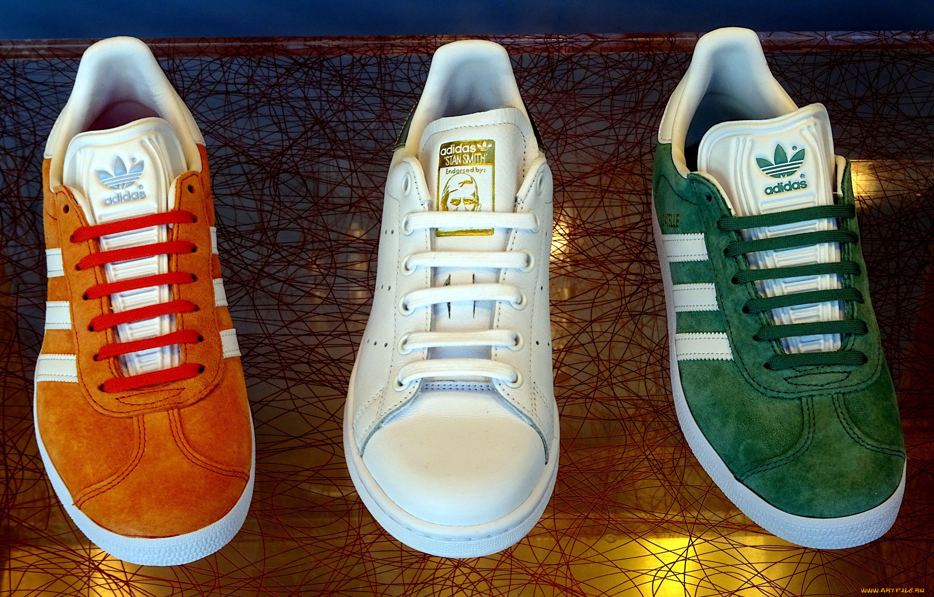 бренды, adidas, кроссовки