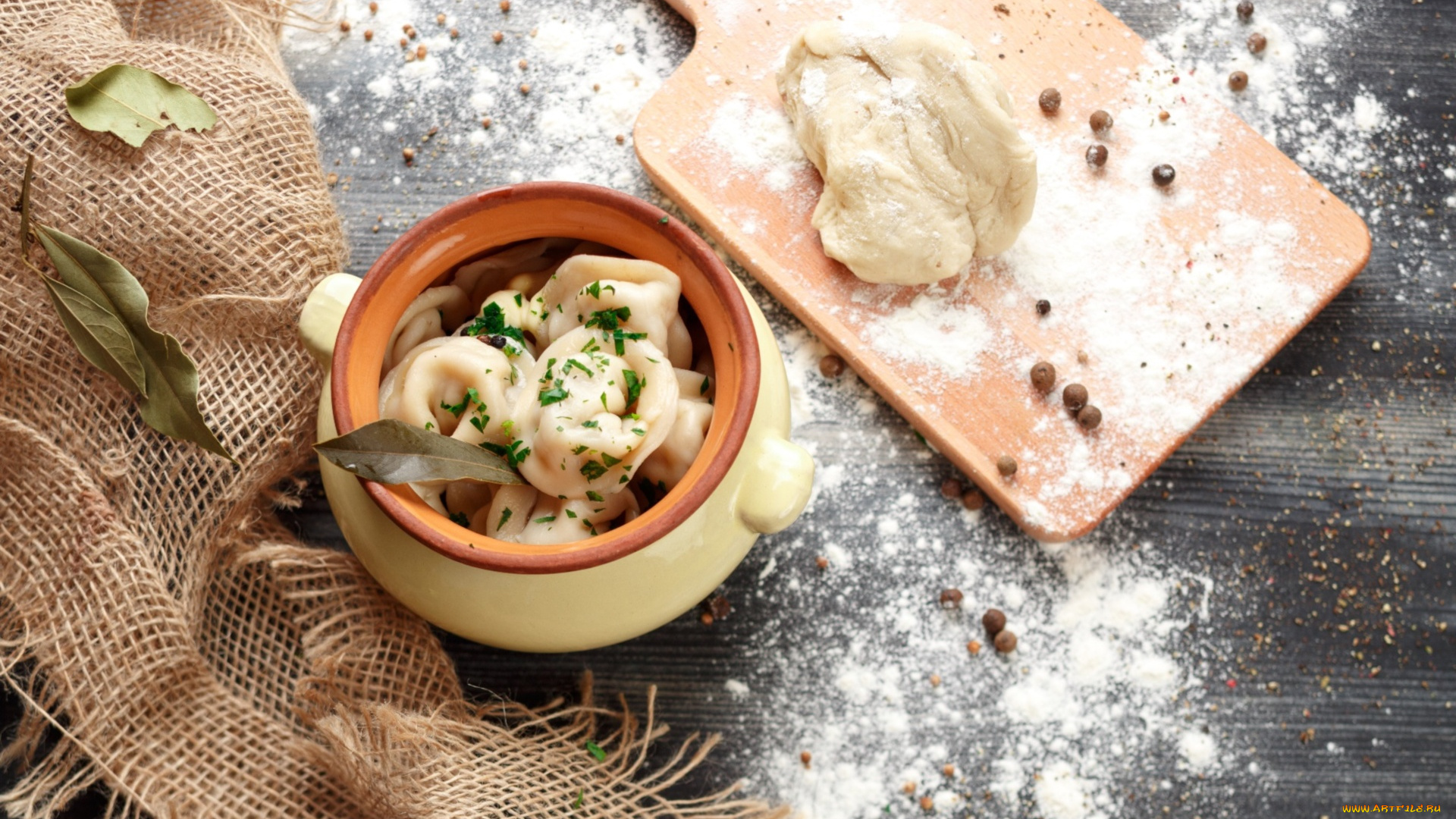 еда, пельмени, , манты, , вареники, горшок, специи