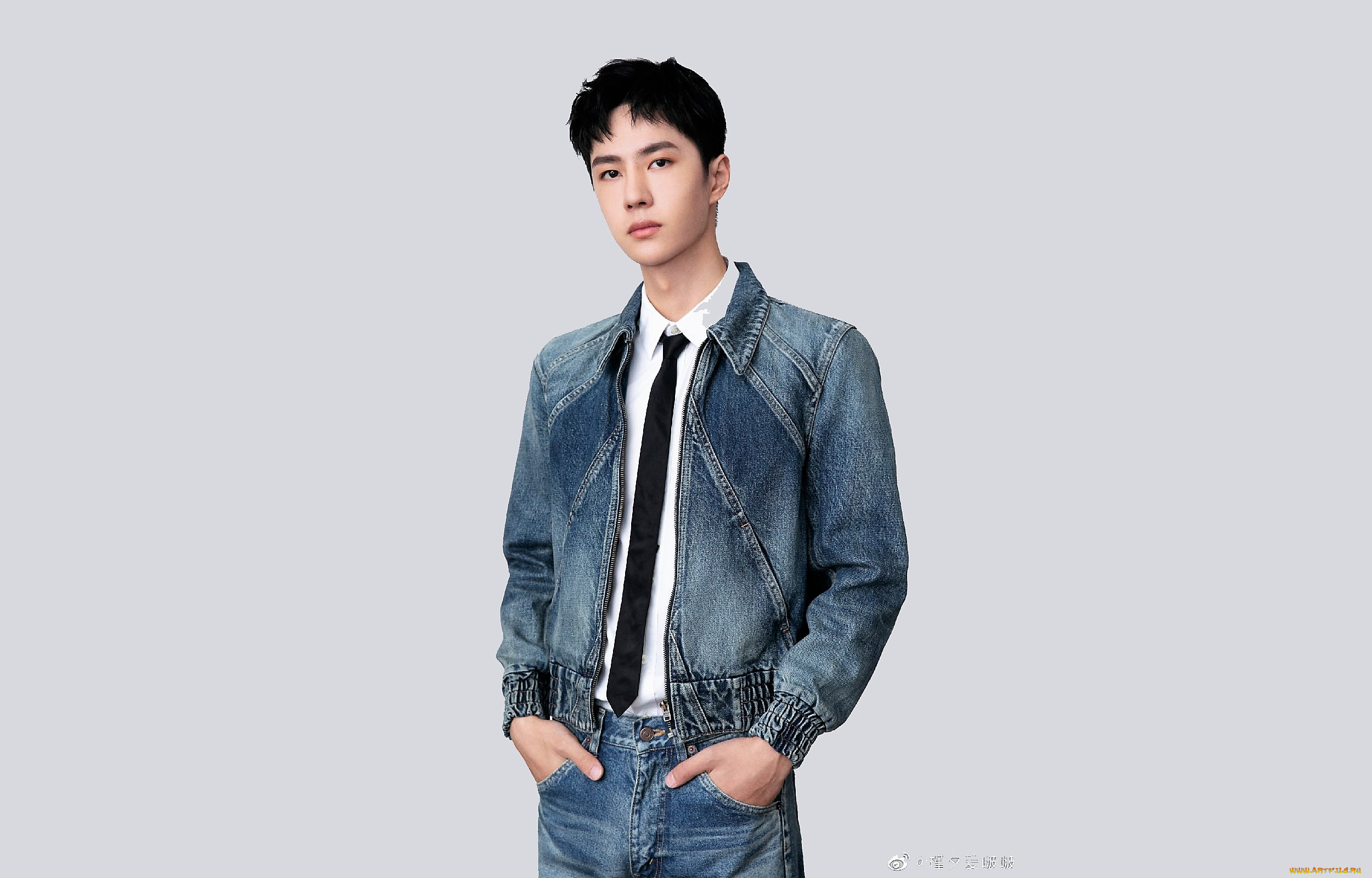 мужчины, wang, yi, bo, костюм, галстук, джинсы
