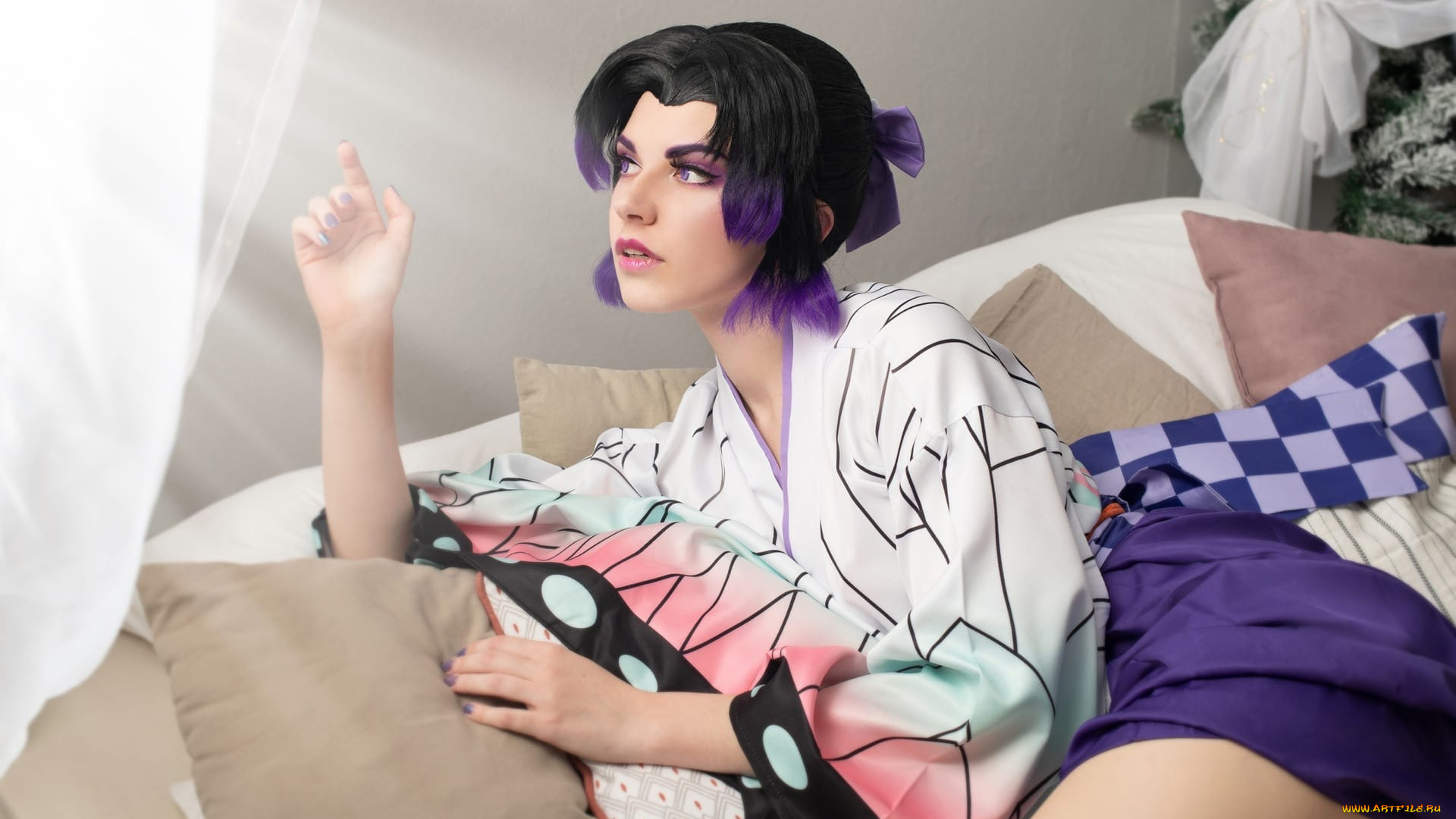 девушки, симонет, секунова, образ, костюм, диван