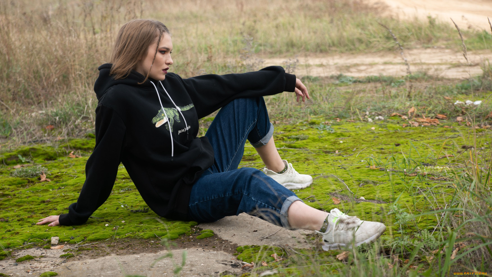 девушка, -, girl, девушки, -, брюнетки, , шатенки, девушка, женщина, шатенка, темноволосая, сексуальная, модель, звезда, позирует, разная, обувь, верхняя, стильная, одежда, нижнее, эротическое, бельё, трусы, лифчик, колготки, чулки, аксессуары, макияж, и, множество, элементов, на, фотографии