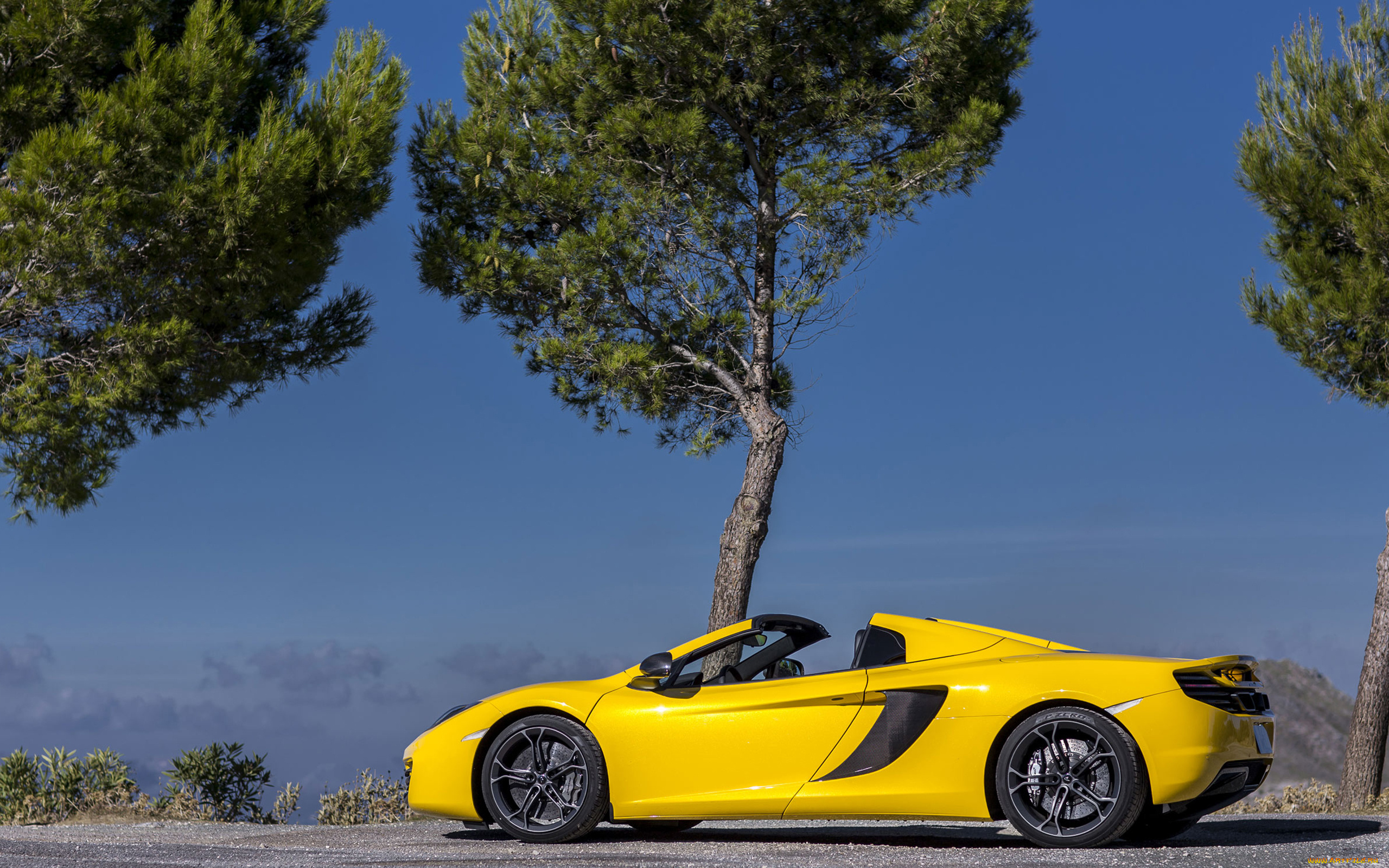 автомобили, mclaren