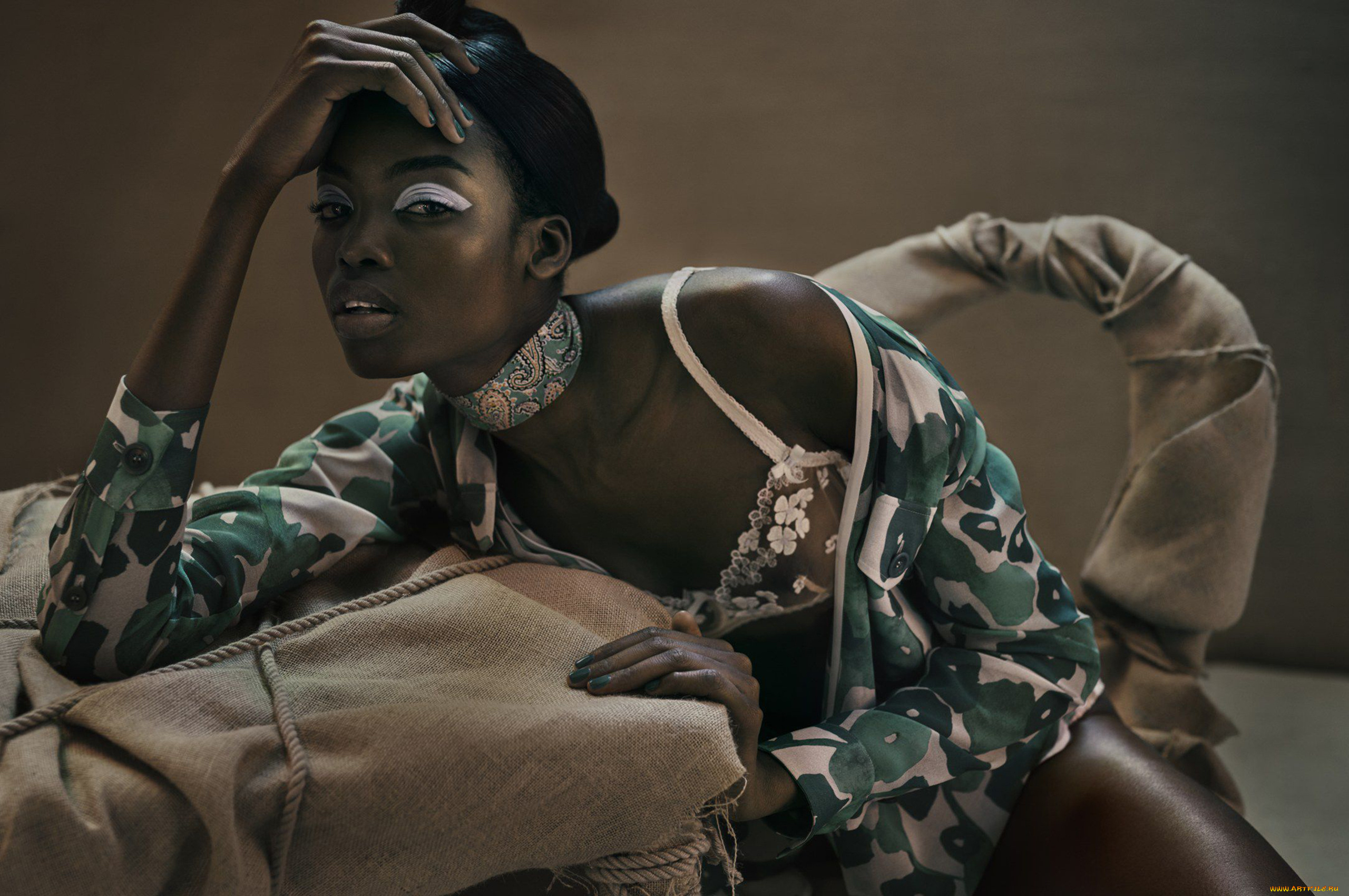 мaria, borges, девушки, мaria, borges, ангола, топ-модель, девушка, модель, брюнетка, красотка, красавица, флирт, стройная, фигура, сексуальная, секси, поза, взгляд, макияж, темнокожая, чернокожая