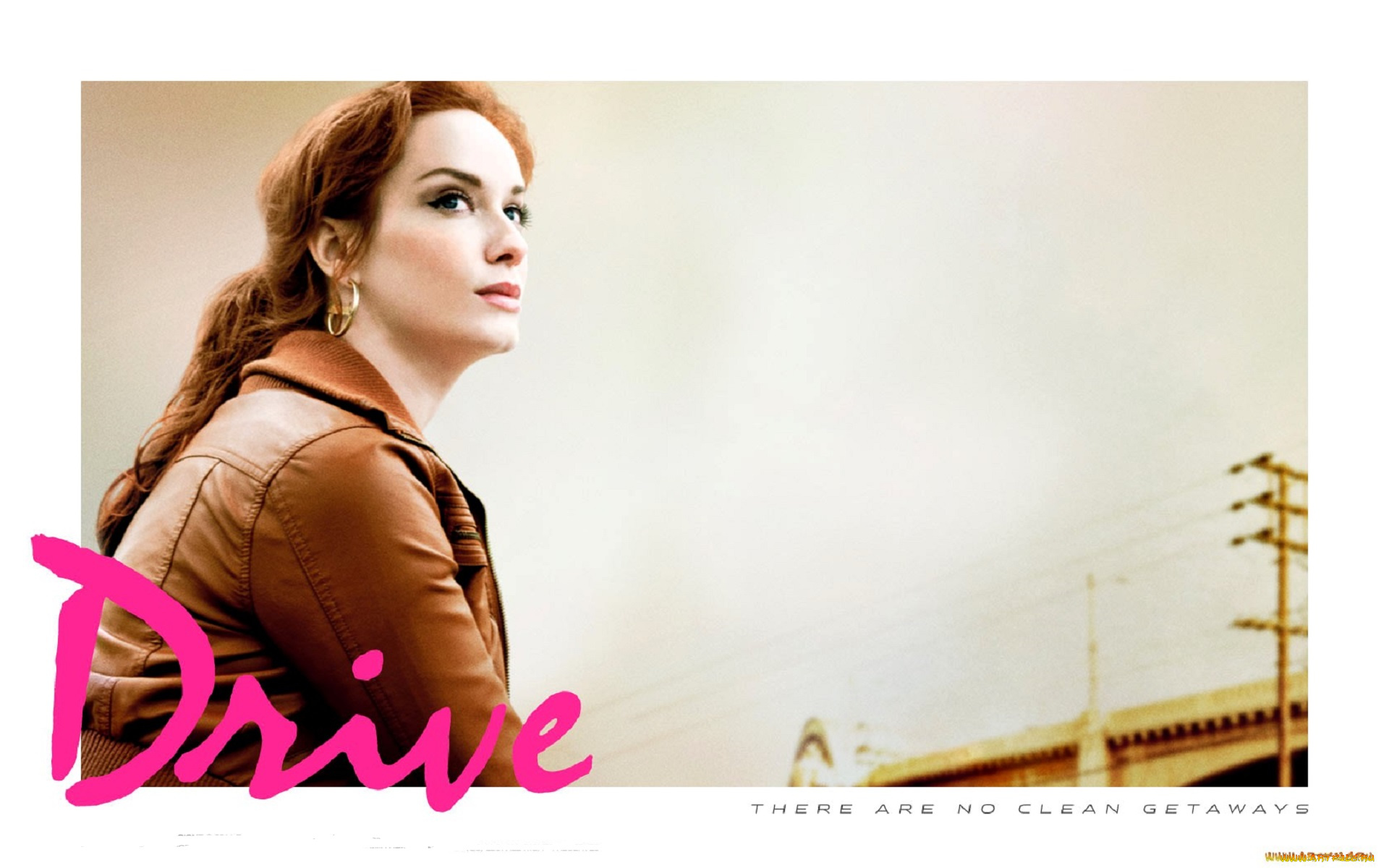 кино, фильмы, drive, женщина, рыжая, куртка, провода, здание