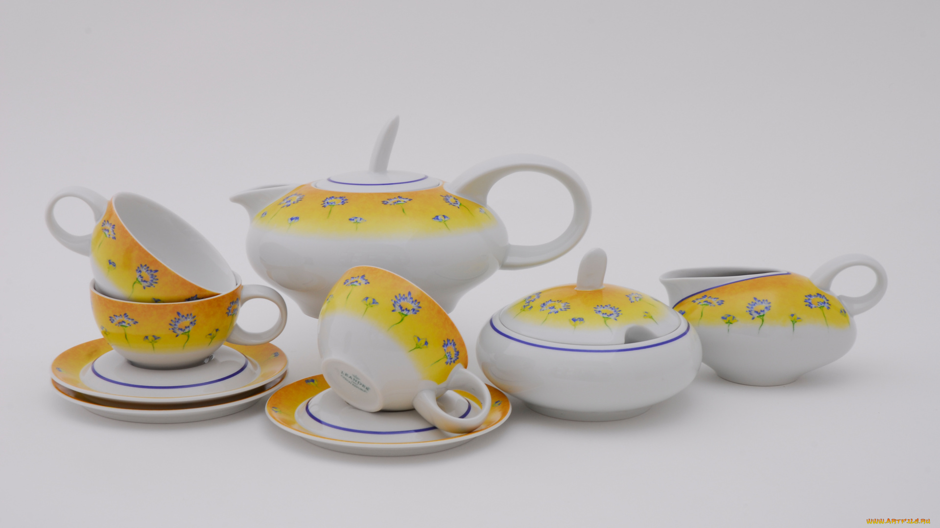 разное, посуда, столовые, приборы, кухонная, утварь, чашки, фарфро, сервиз, тарелочки