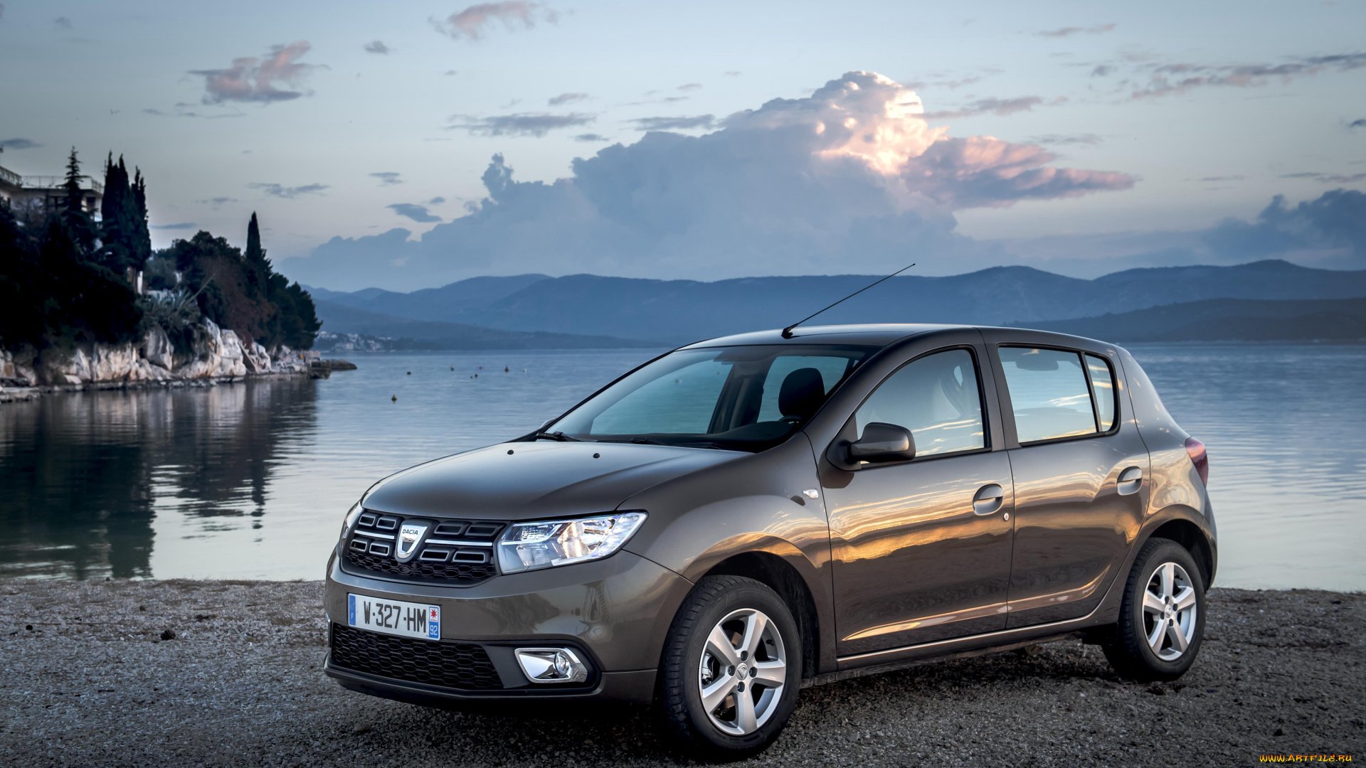 автомобили, dacia, sandero, stepway, uk-spec