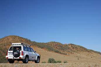 Картинка автомобили nissan datsun