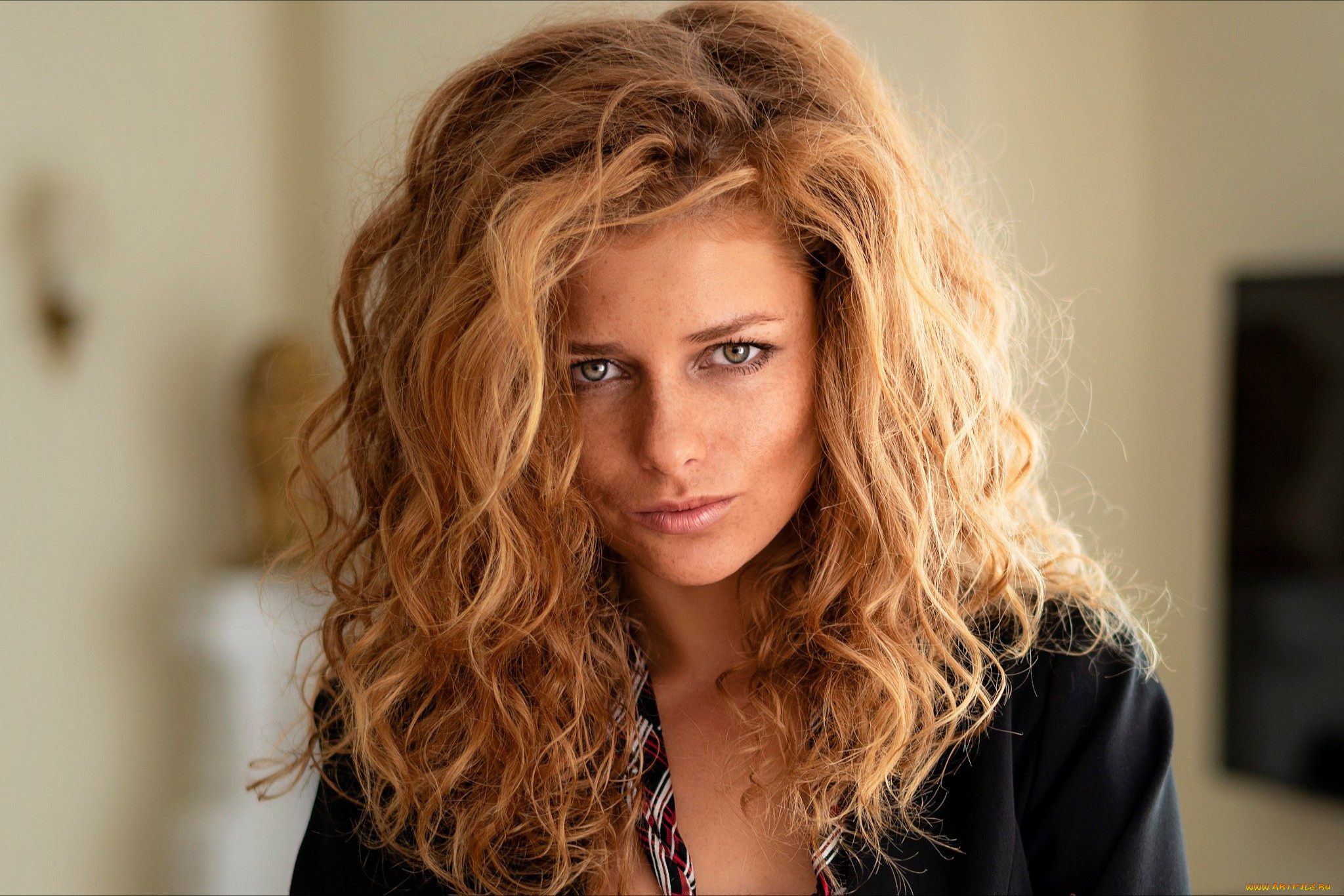 julia, yaroshenko, девушки, юлия, ярошенко, красотка, рыжеволосая, красавица, модель, лицо, причёска, веснушки, поза, портрет, девушка, julia, yaroshenko, взгляд, сексуальная