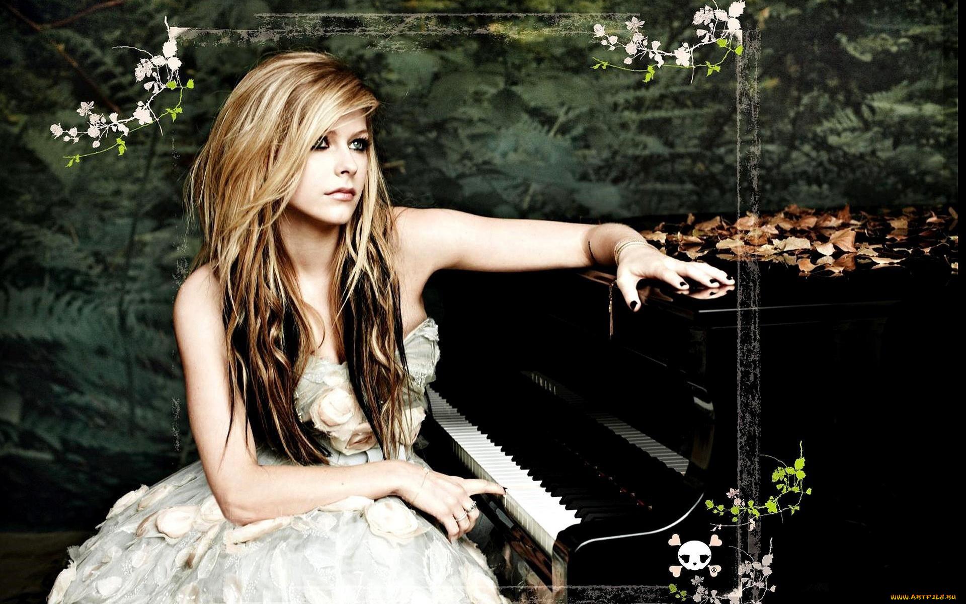 музыка, avril, lavigne, блондинка, платье, пианино, листья, папоротник