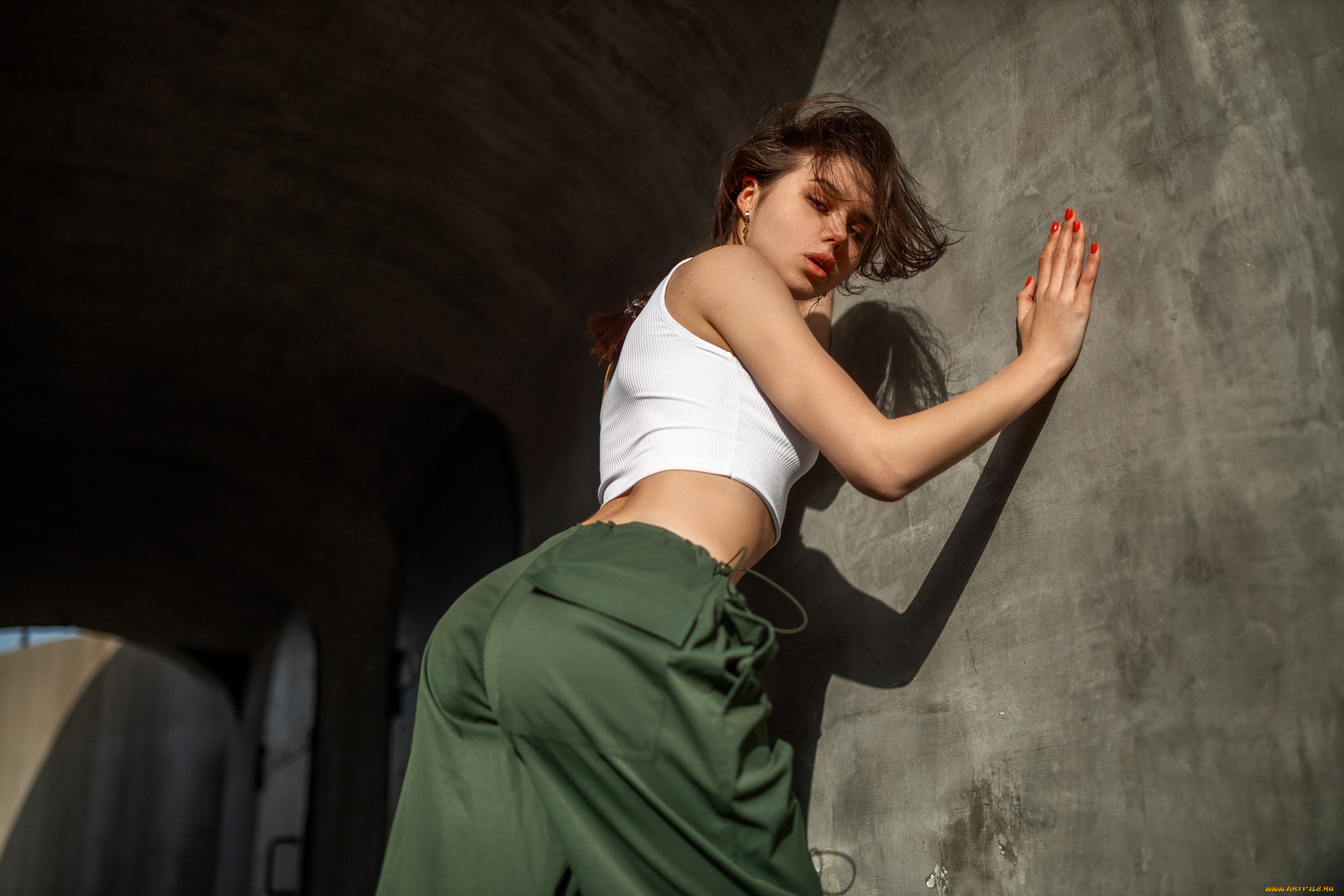 красивая, девушка, девушки, -, брюнетки, , шатенки, девушка, женщина, шатенка, темноволосая, сексуальная, модель, звезда, позирует, разная, обувь, верхняя, стильная, одежда, нижнее, эротическое, бельё, трусы, лифчик, колготки, чулки, аксессуары, макияж, и, множество, элементов, на, фотографии