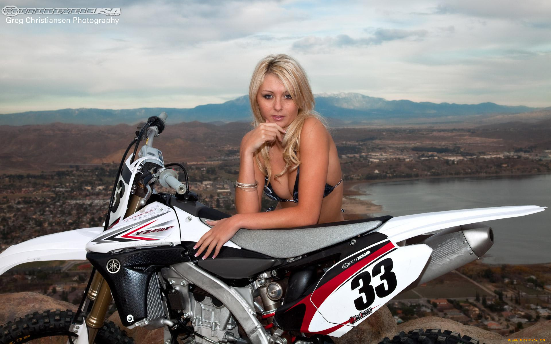 мотоциклы, мото, девушкой