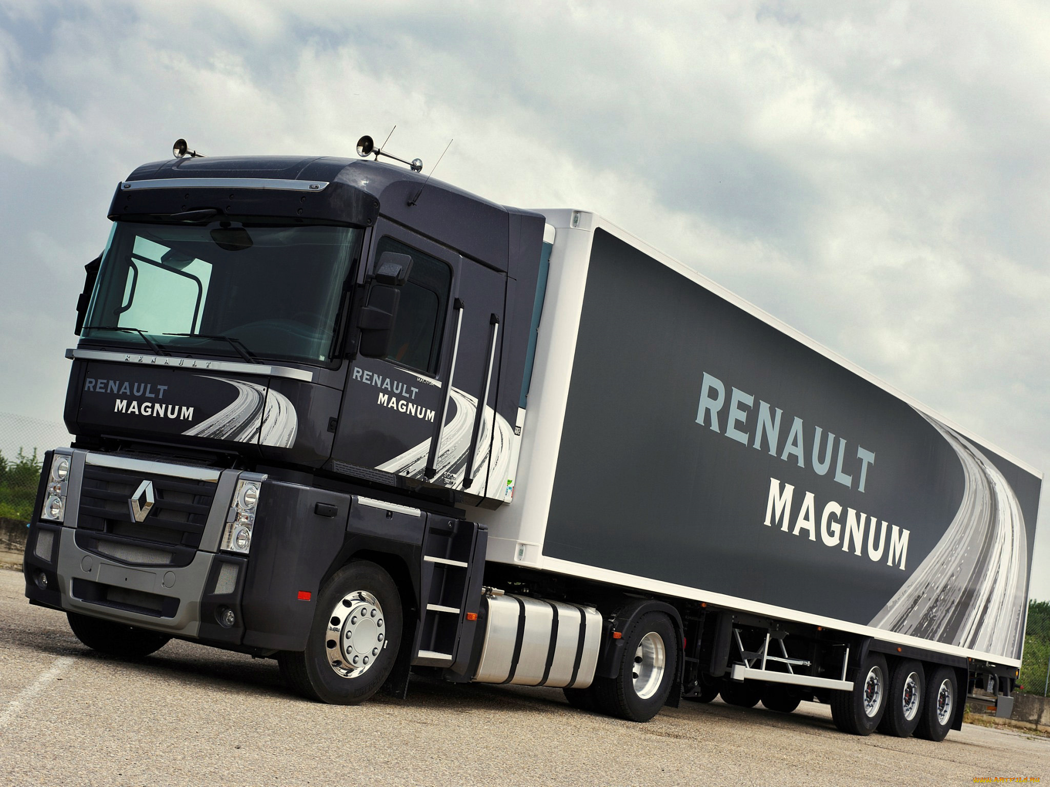 автомобили, renault, trucks