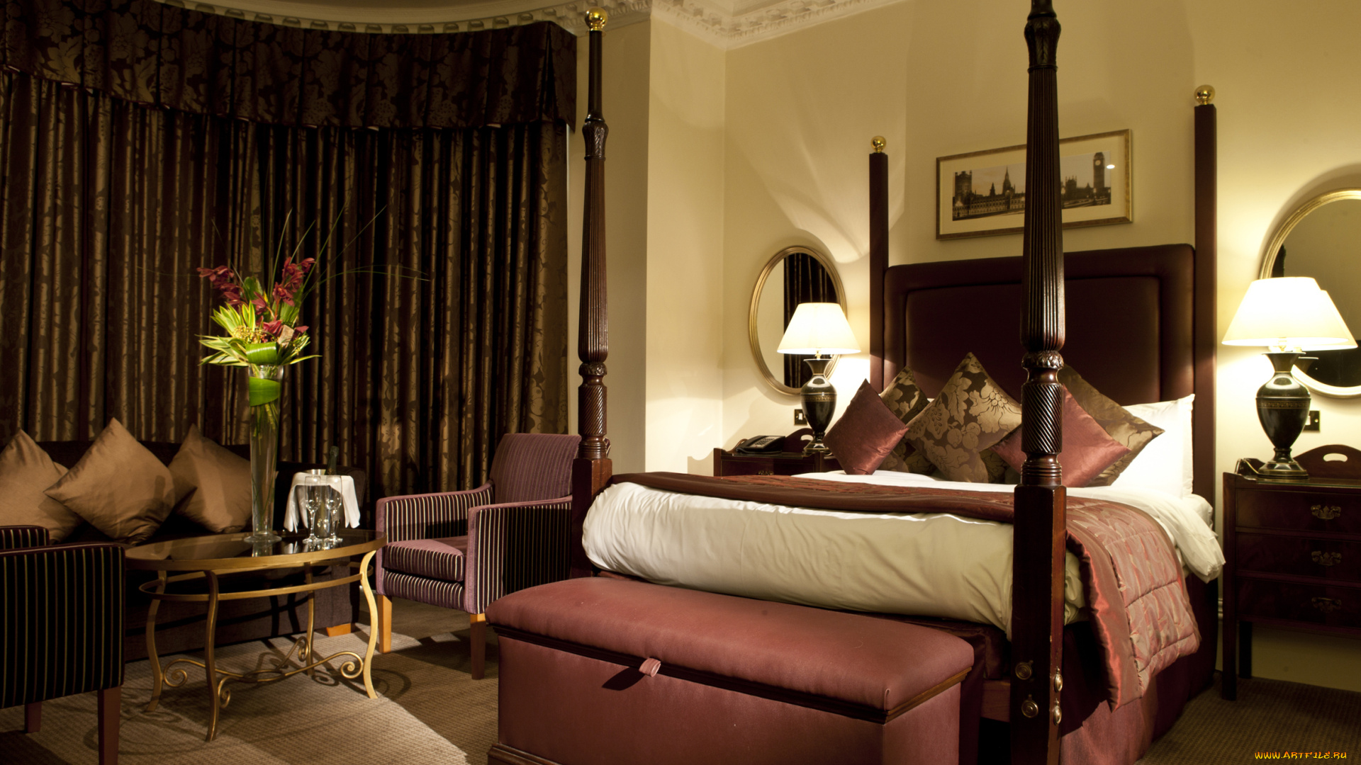 интерьер, спальня, букет, лампа, кровать