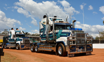 обоя mack, автомобили, тяжелый, тягач, грузовик, седельный