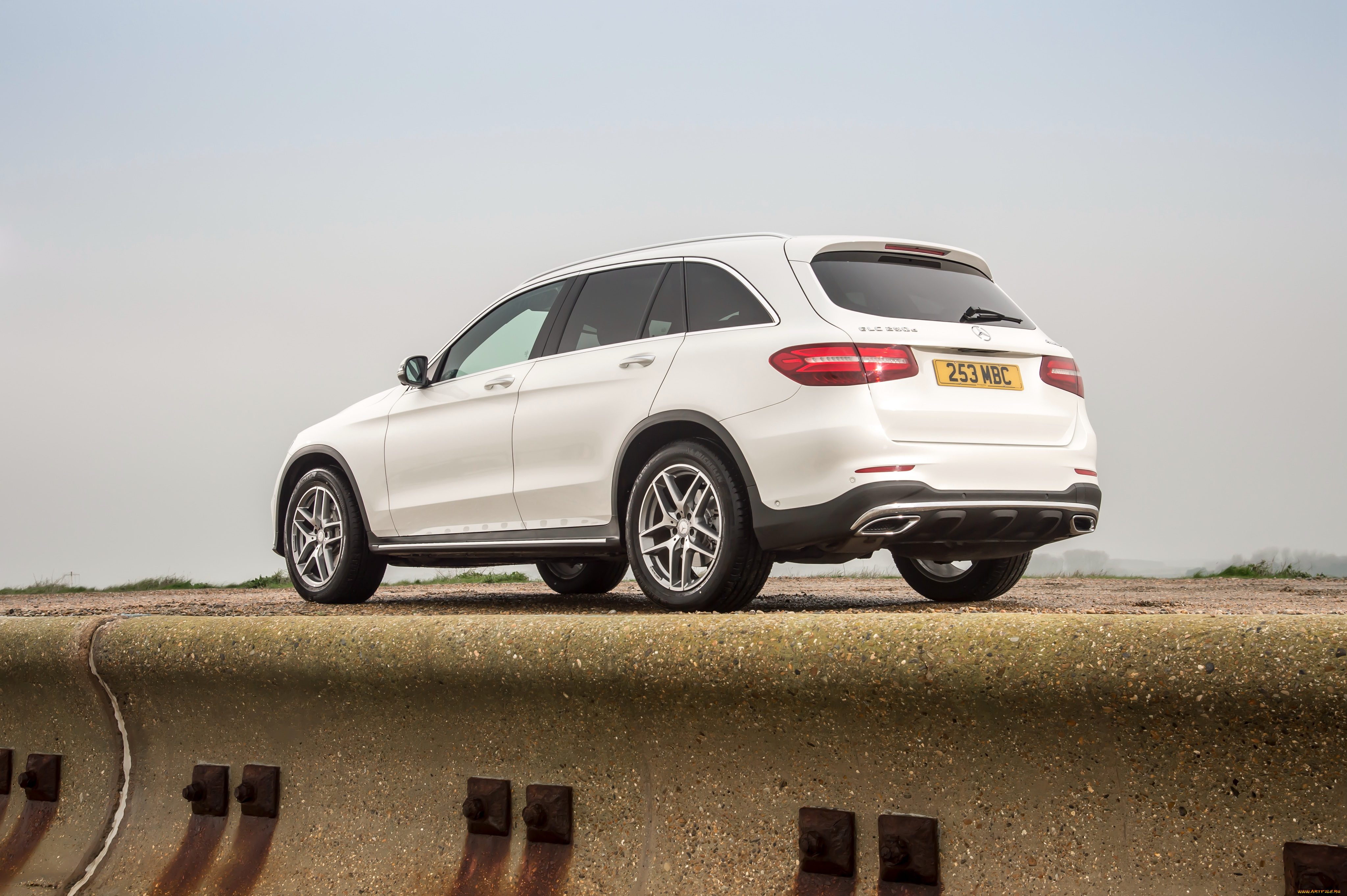 автомобили, mercedes-benz, светлый, 2015г, x253, uk-spec, line, 4matic, amg, glc, 250, d