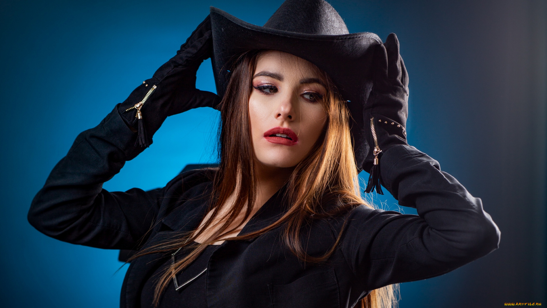 tereza, jetmarova, девушки, tereza, jetmarova, stetson, стетсон, шляпа, чёрный, поза, взгляд, макияж, перчатки, модель, блондинка, крашеная