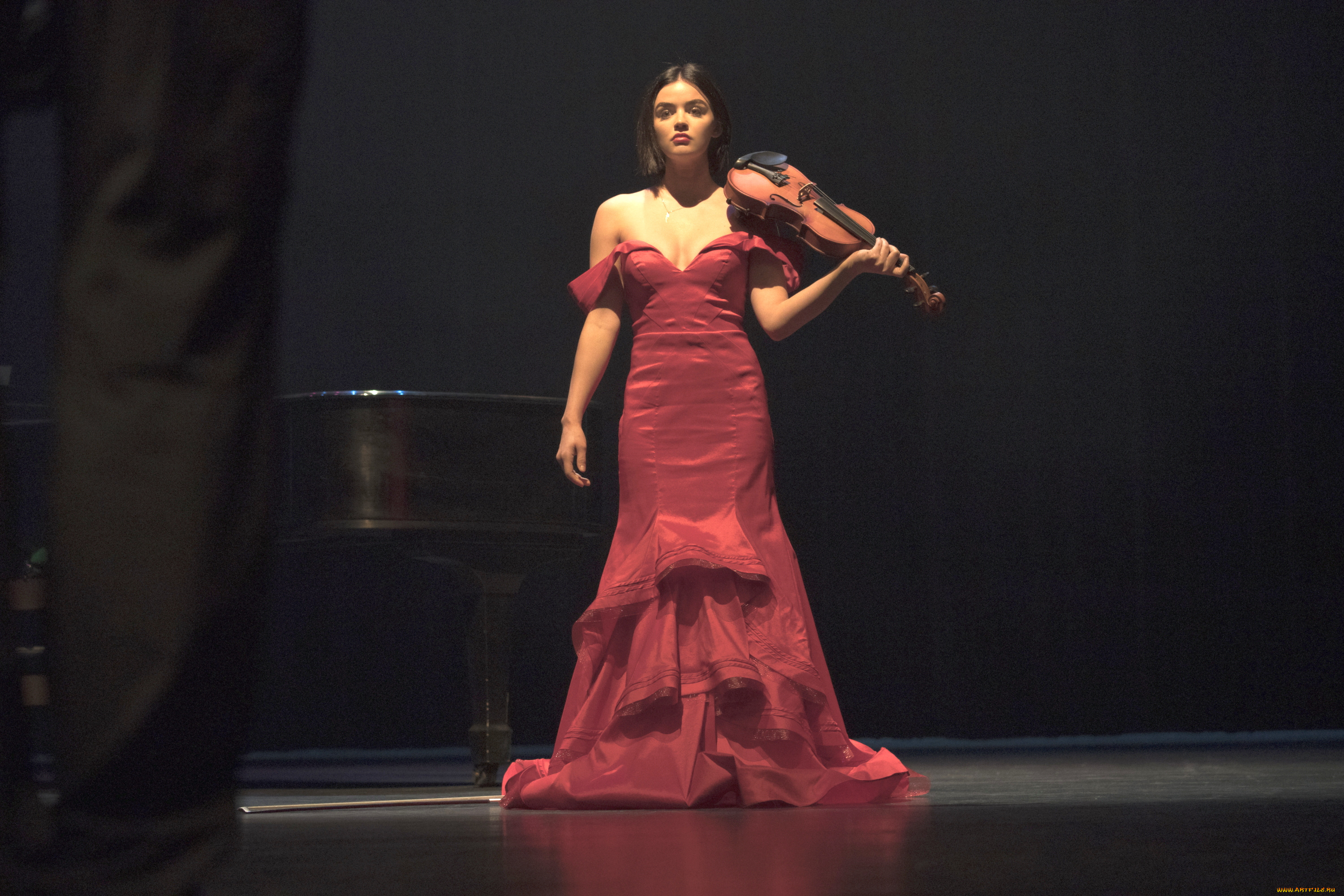 big, gold, brick, ||, 2022, кино, фильмы, -unknown, , другое, big, gold, brick, люси, хейл, author, oreskis, фэнтези, комедия, lucy, hale, lily