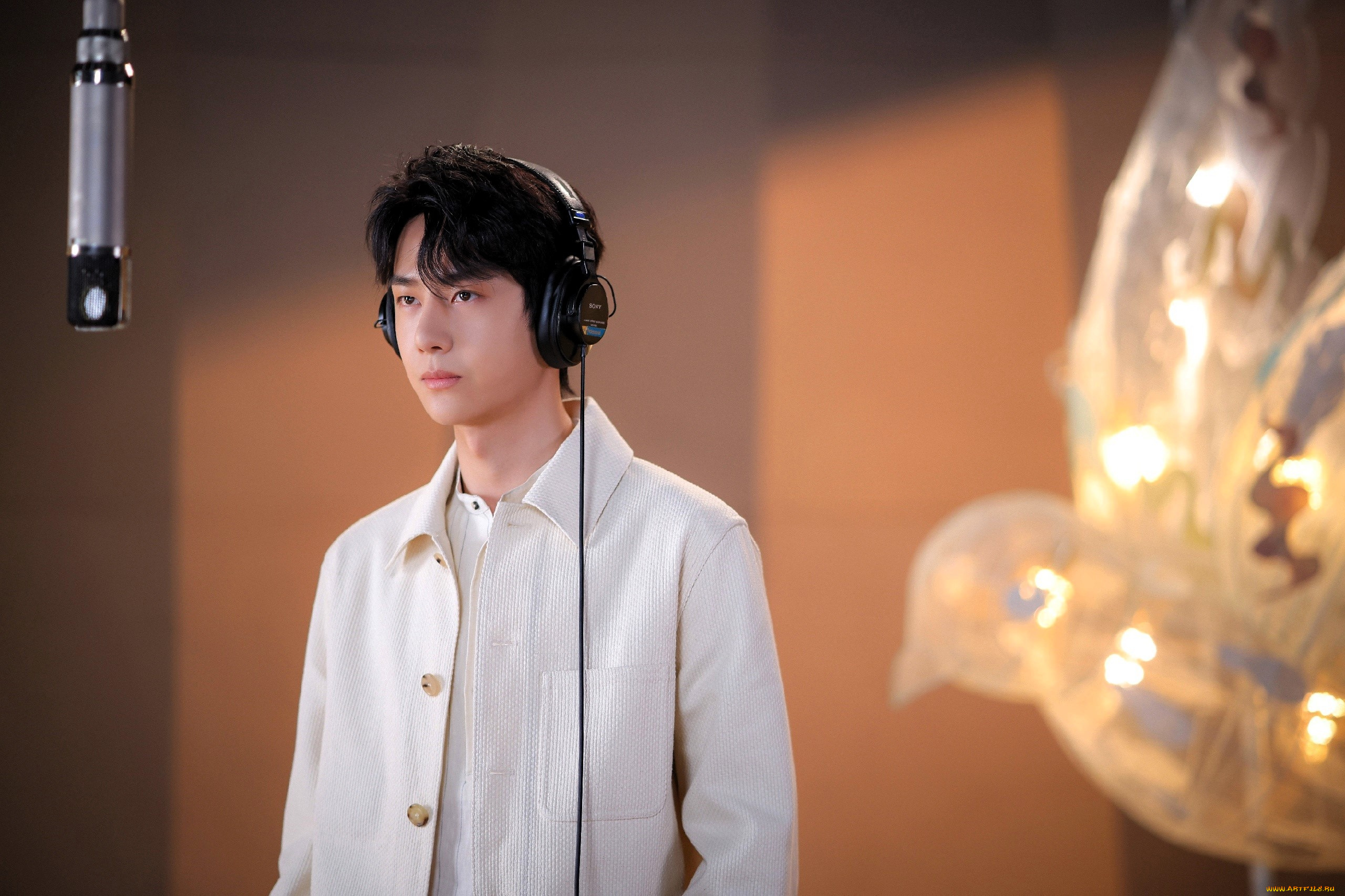 мужчины, wang, yi, bo, актер, наушники, микрофон, пиджак, студия