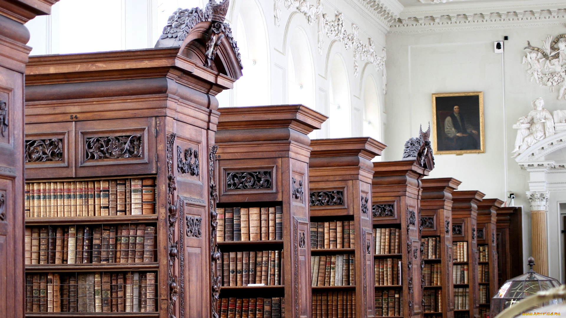 библиотека, оксфордского, университета, интерьер, кабинет, офис, стелажи, книги, лепнина, старинный