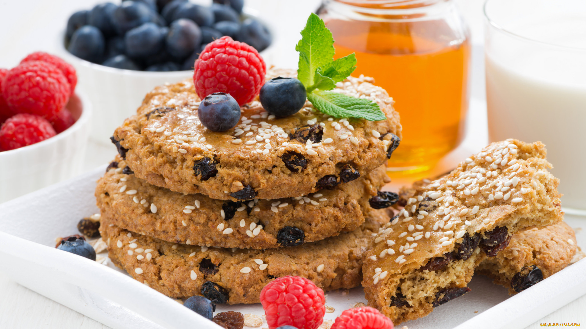 еда, пирожные, , кексы, , печенье, мед, мята, малина, изюм, кунжут, овсяное, печенье, голубика