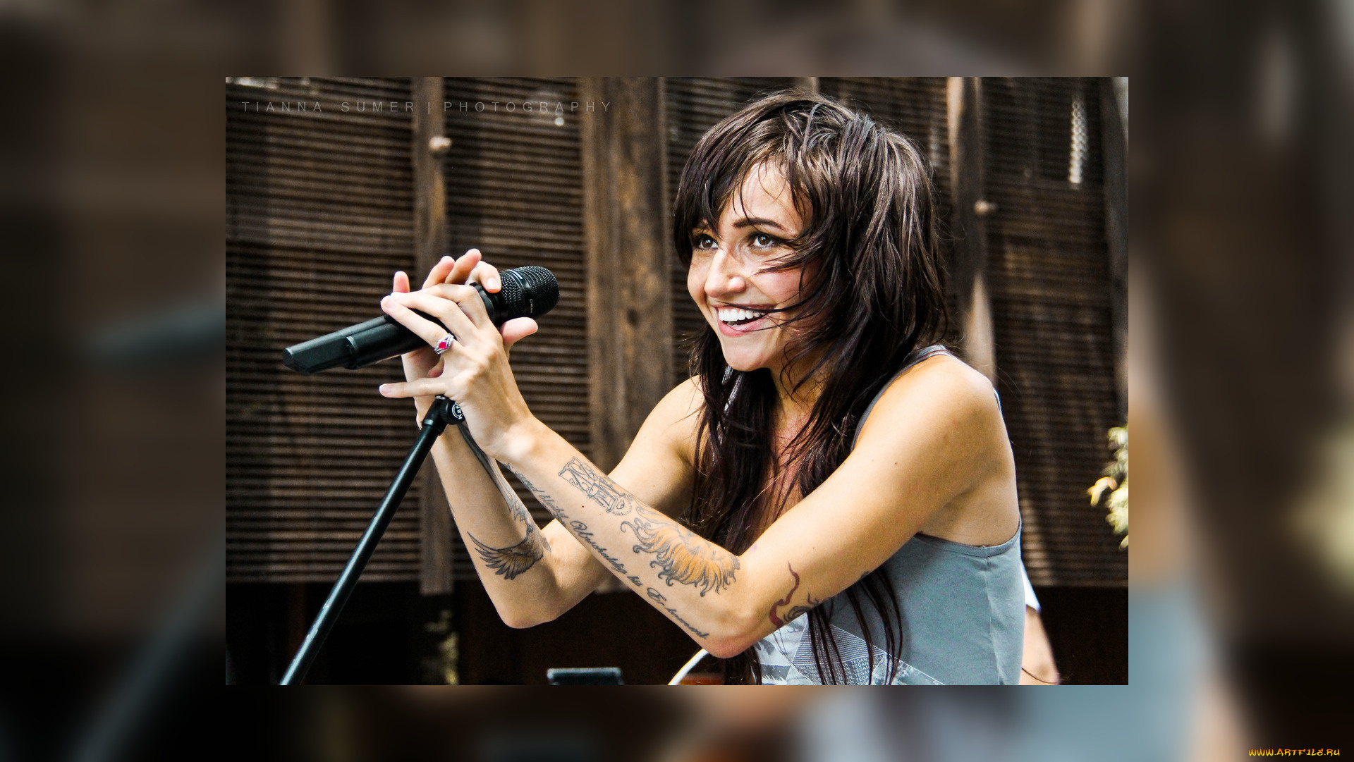 lights, музыка, певица