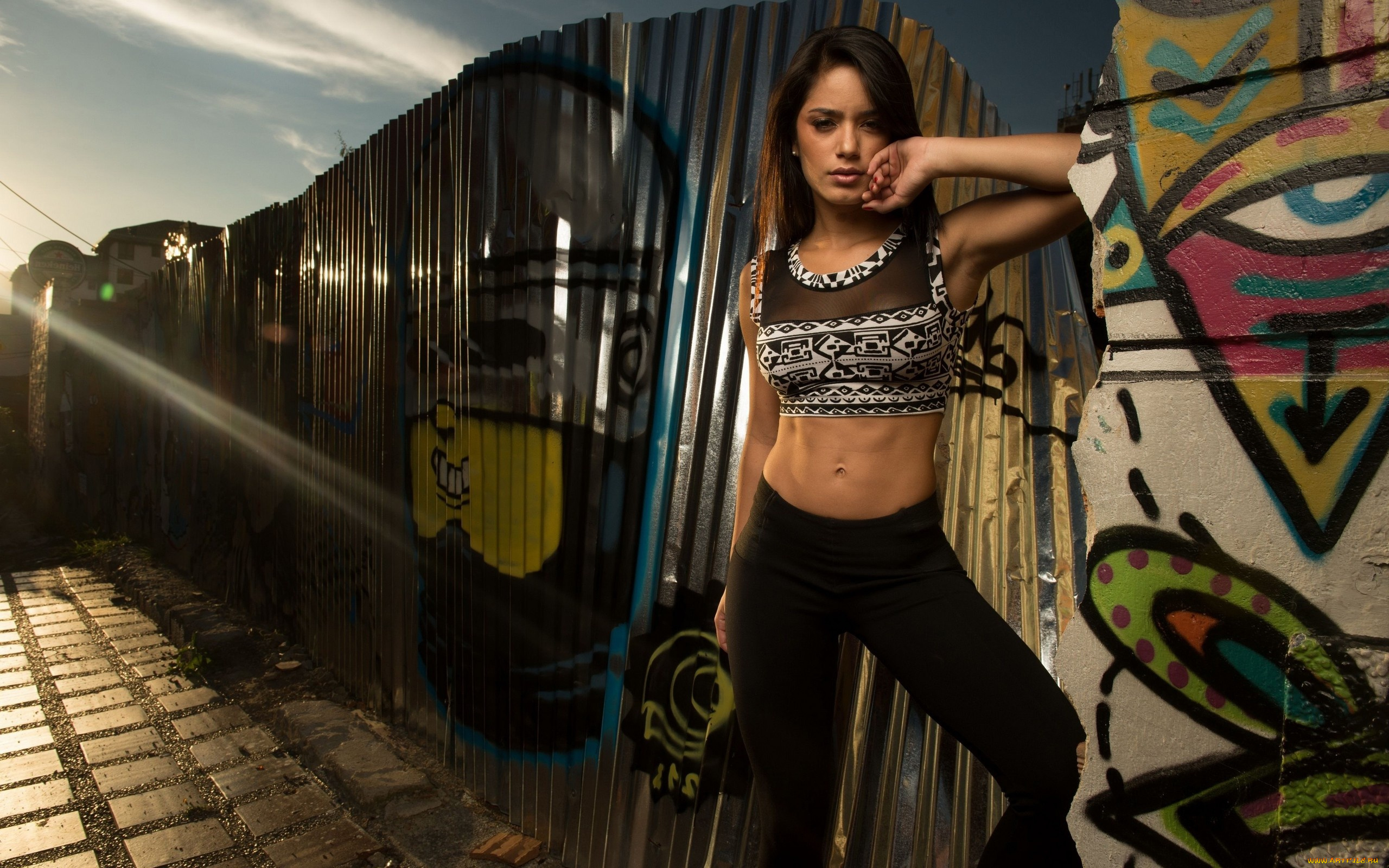 девушка, -, girl, девушки, -, брюнетки, , шатенки, девушка, женщина, брюнетка, темноволосая, сексуальная, модель, звезда, позирует, разная, обувь, верхняя, стильная, одежда, нижнее, эротическое, бельё, трусы, лифчик, колготки, чулки, аксессуары, макияж, и, множество, элементов, на, фотографии