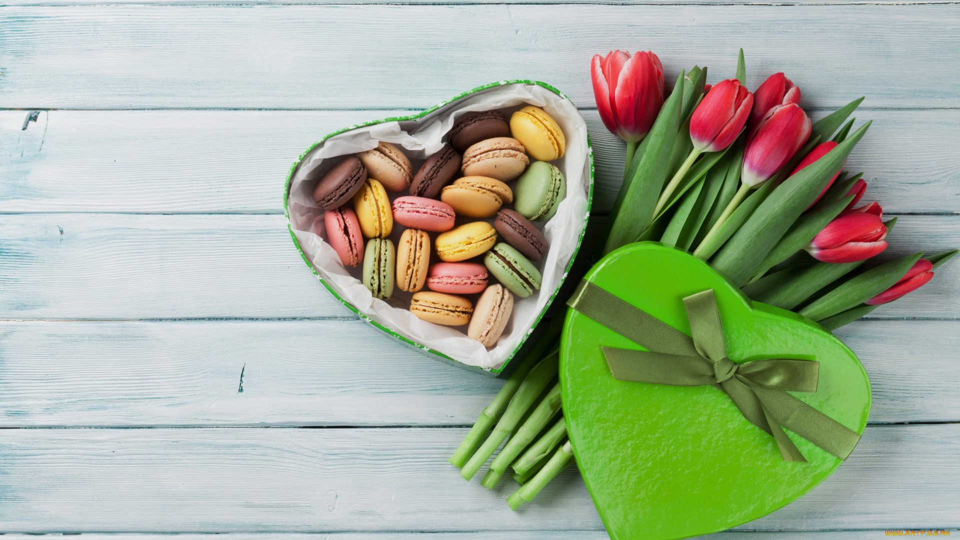 праздничные, день, святого, валентина, , сердечки, , любовь, коробка, сердце, макаруны, тюльпаны, бутоны, лента, бант