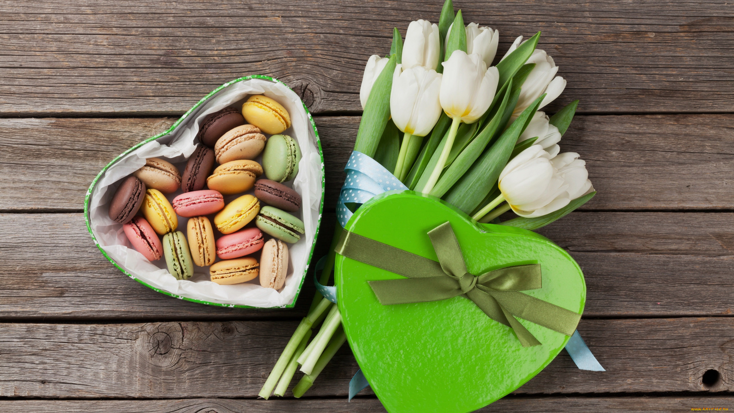 праздничные, день, святого, валентина, , сердечки, , любовь, коробка, сердце, макаруны, тюльпаны, бутоны, лента, бант