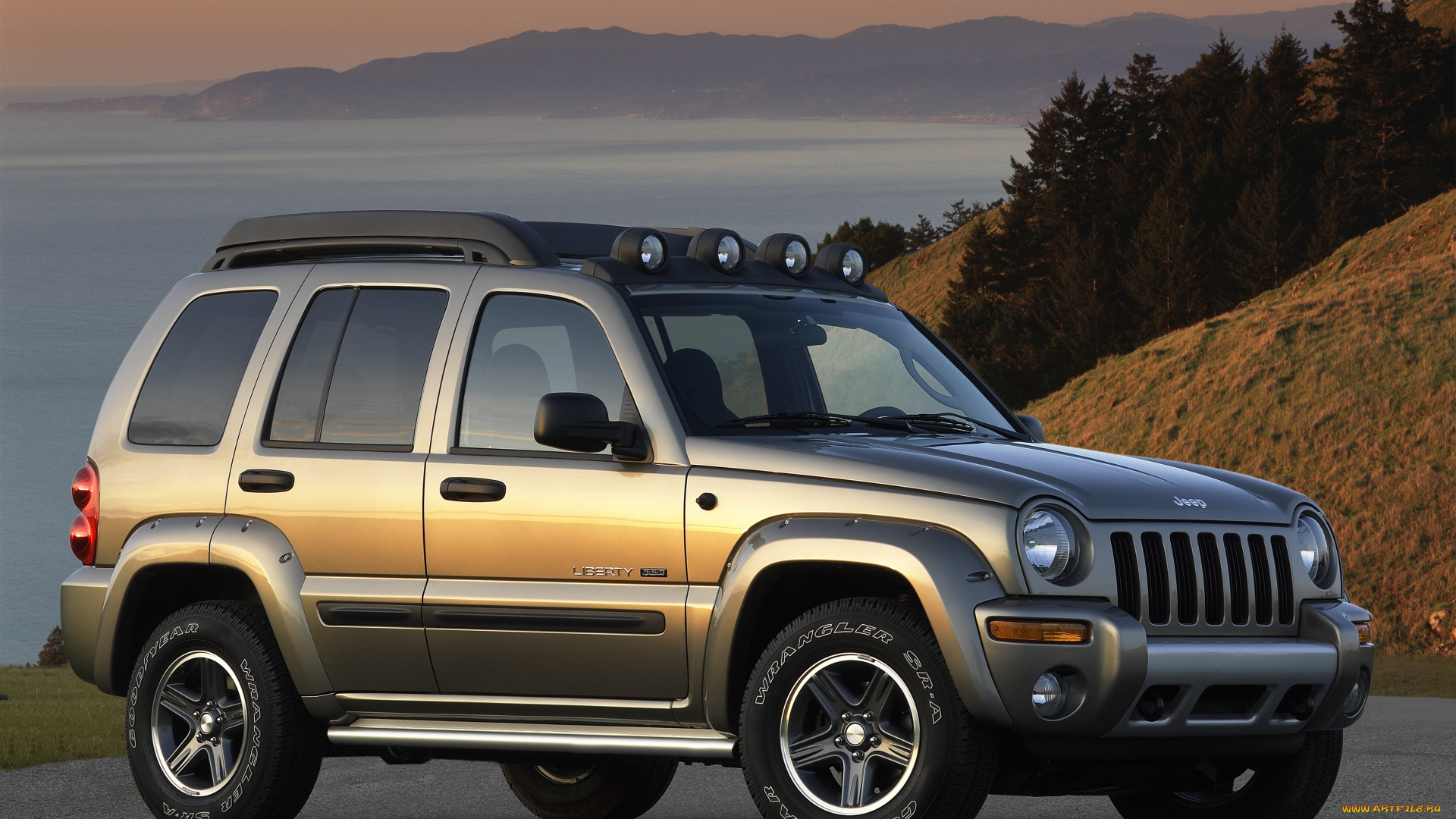 автомобили, jeep, kj, renegade, liberty