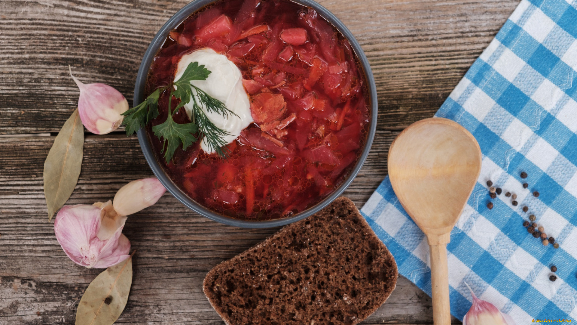 еда, первые, блюда, чеснок, черный, хлеб, борщ, сметана