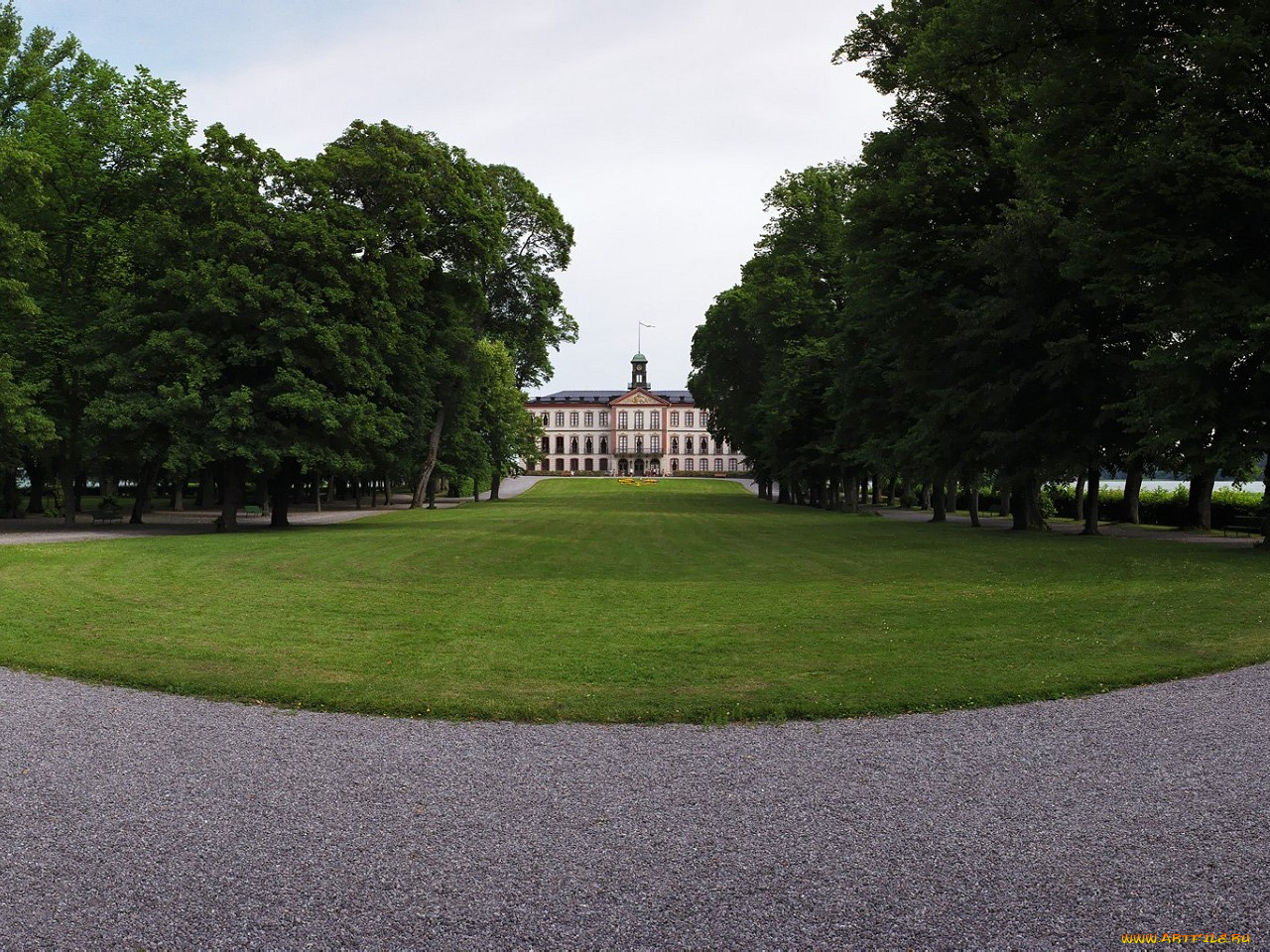 города, дворцы, замки, крепости