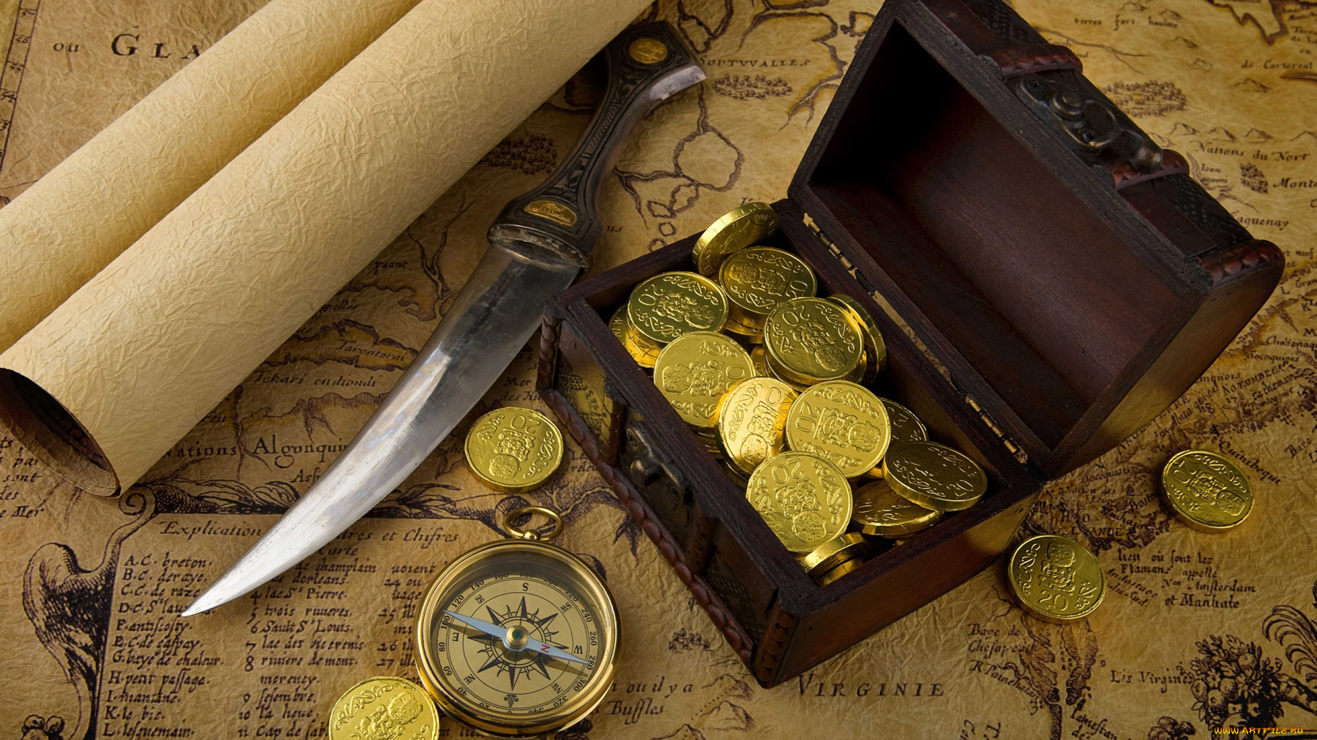разное, золото, купюры, монеты, кинжал, шкатулка, компас, карта