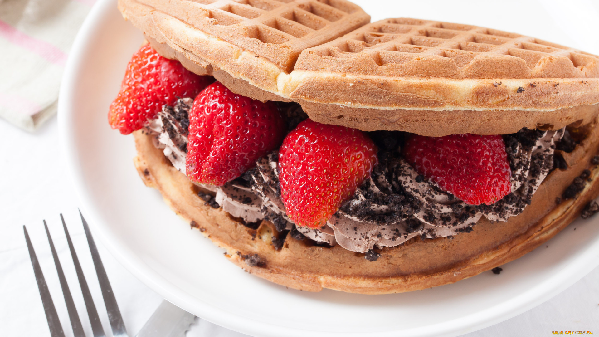 еда, мороженое, , десерты, клубника, десерт, вафли, крем