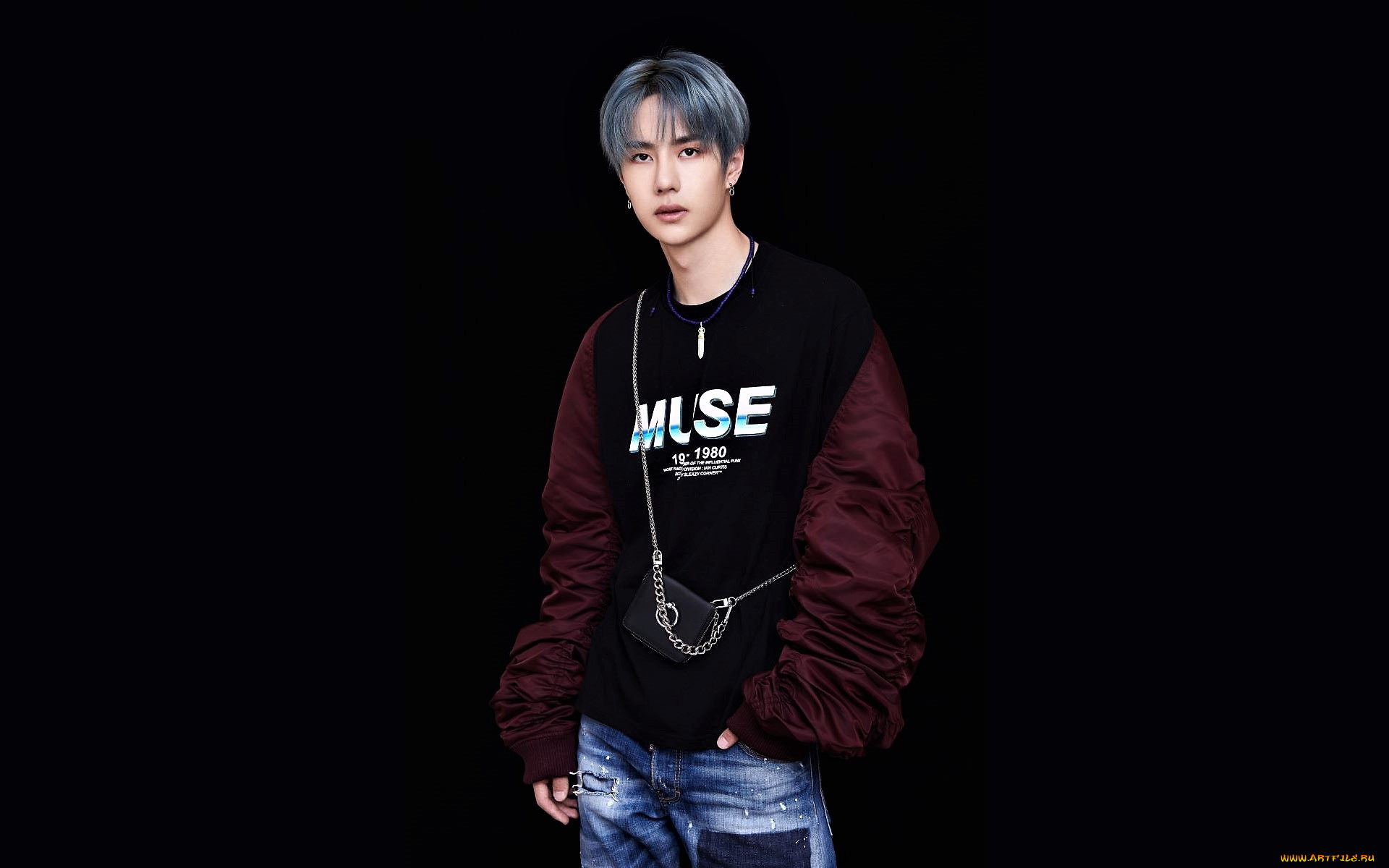 мужчины, wang, yi, bo, актер, певец, свитер, сумка, джинсы