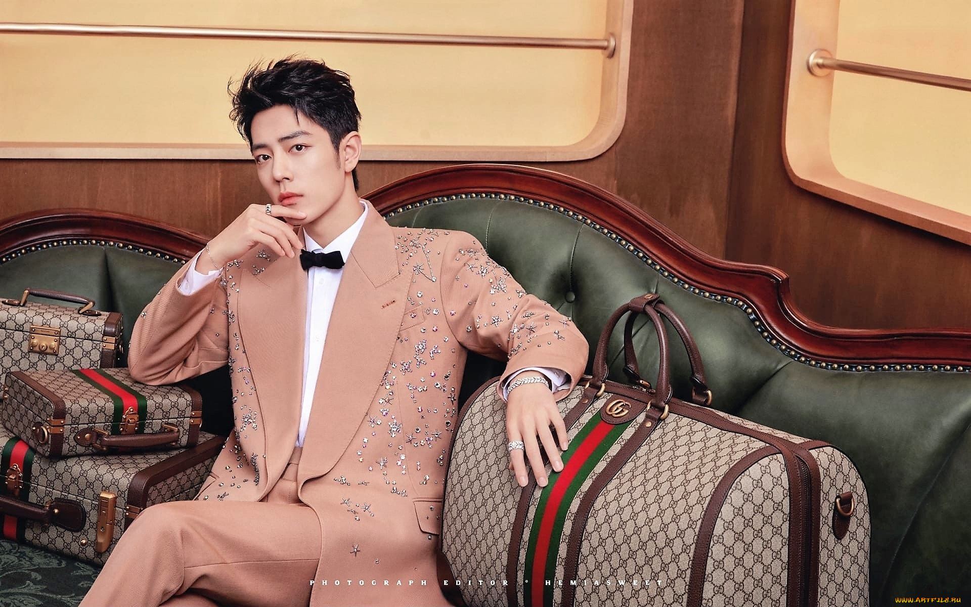 мужчины, xiao, zhan, актер, костюм, диван, чемоданы