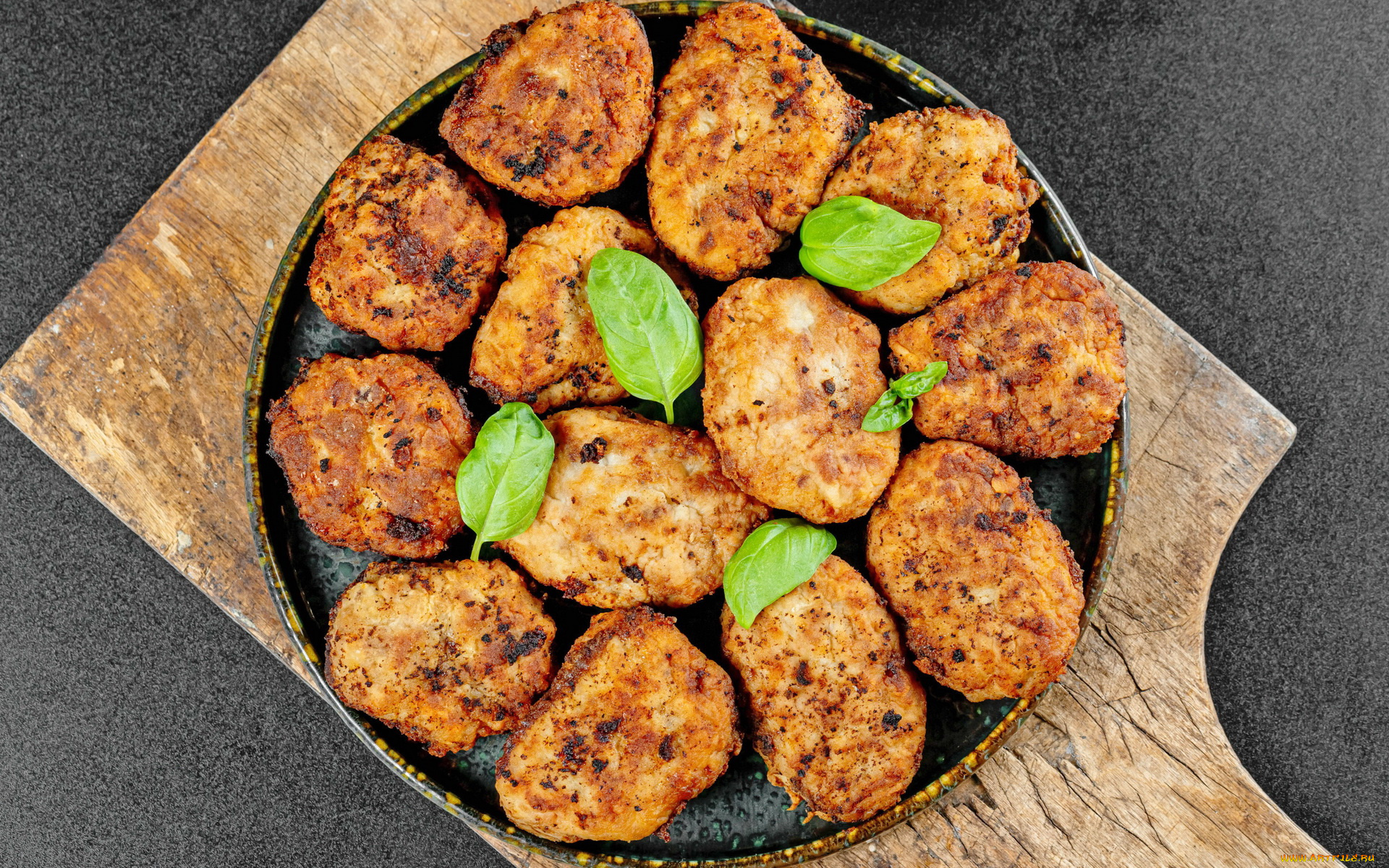еда, мясные, блюда, базилик, котлеты, сковорода