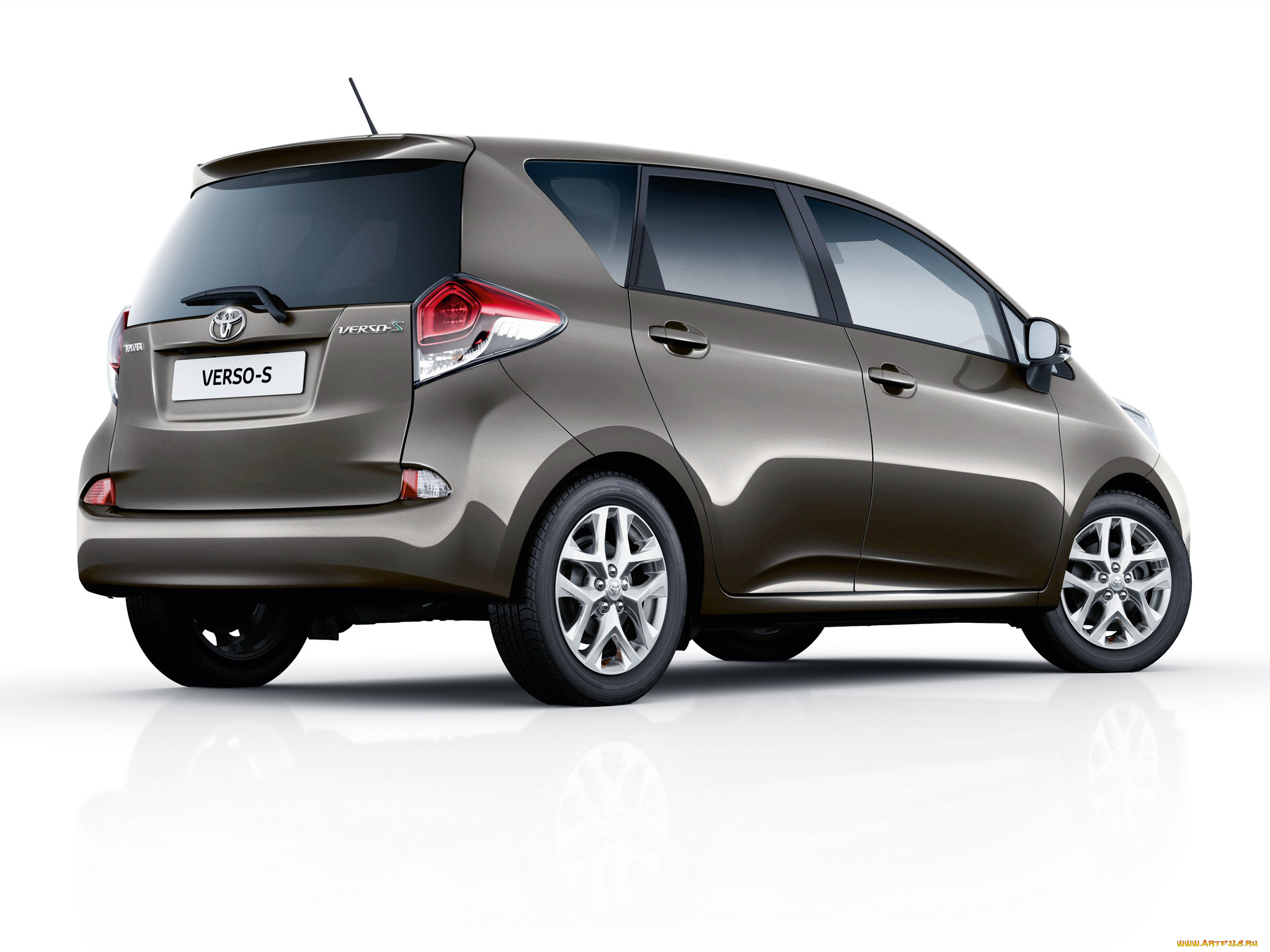 автомобили, toyota, verso-s, 2014г, темный