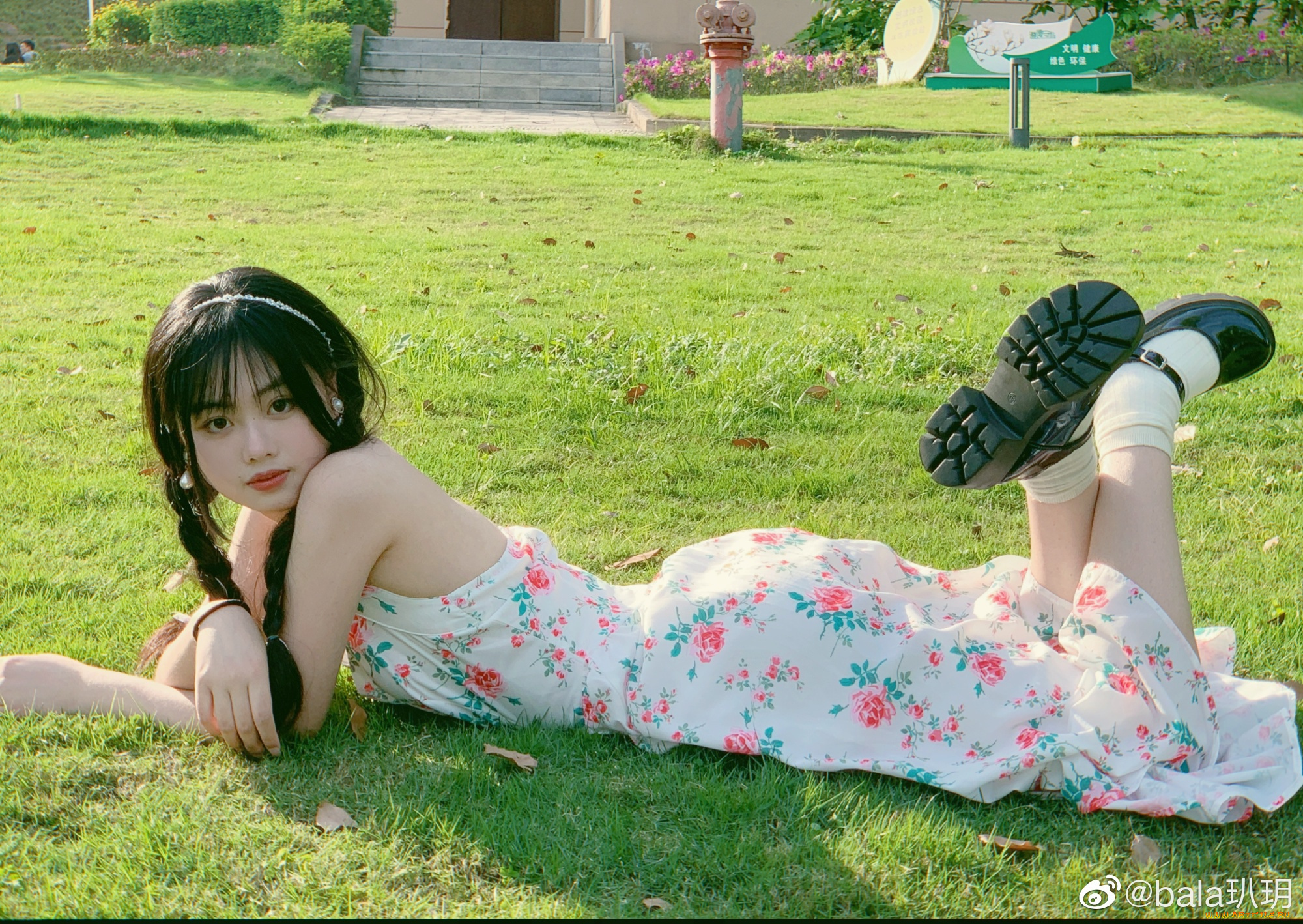 девушки, -, азиатки, брюнетка, сарафан, лужайка