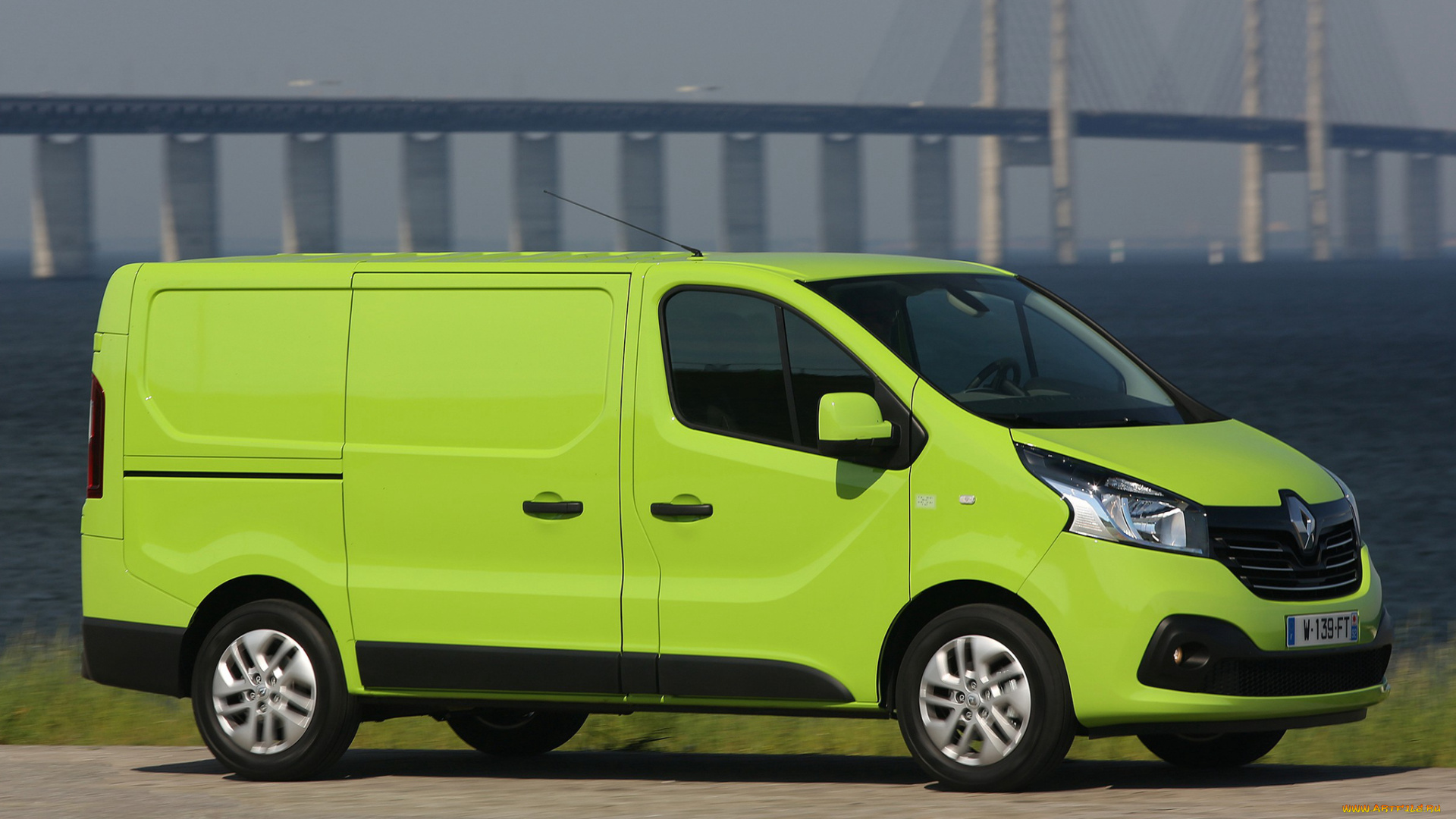 автомобили, renault, trucks, trafic, renault, van, 2014, г, зеленый
