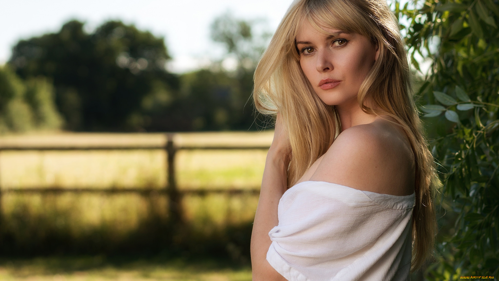 carla, monaco, девушки, девушка, красивая, супер, секси, няша, нежная, классная, модница, лапочка, мадам