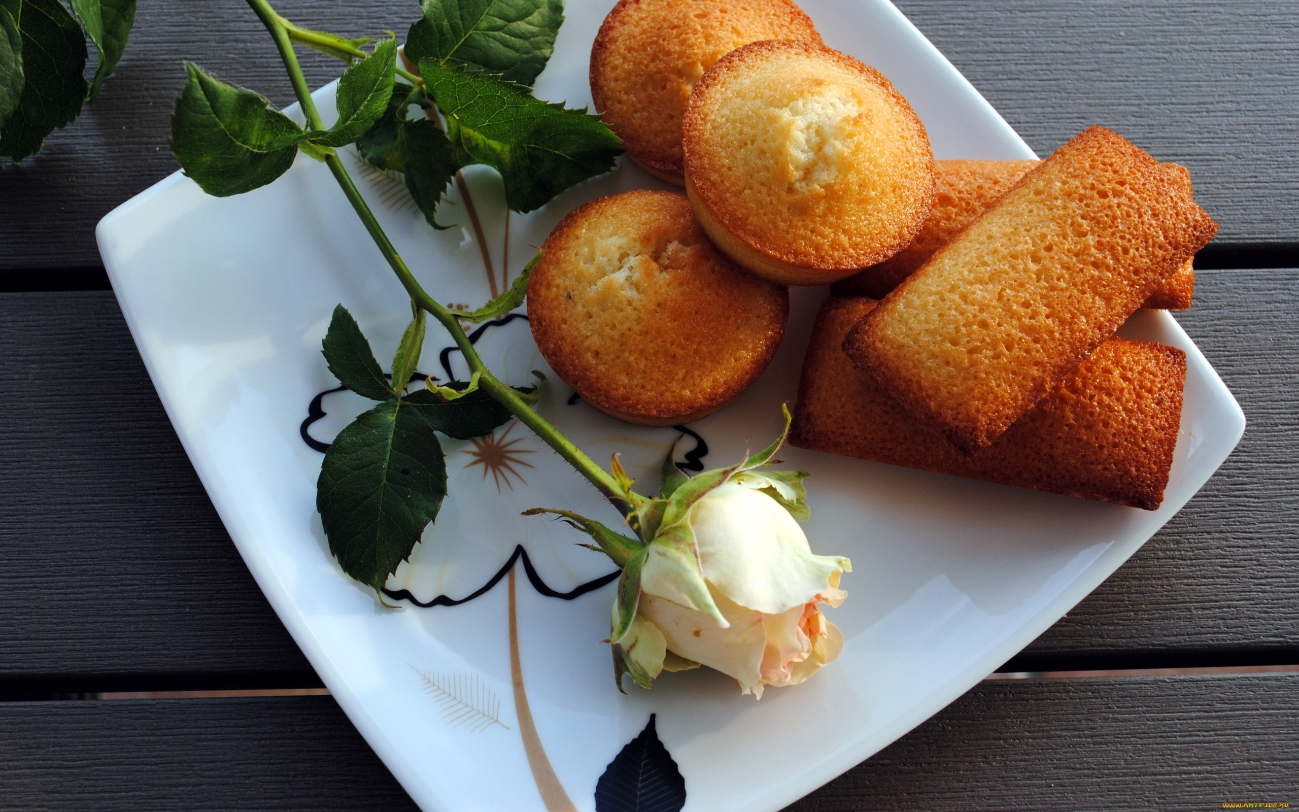 еда, пирожные, , кексы, , печенье, тарелка, роза, печенье, кексы