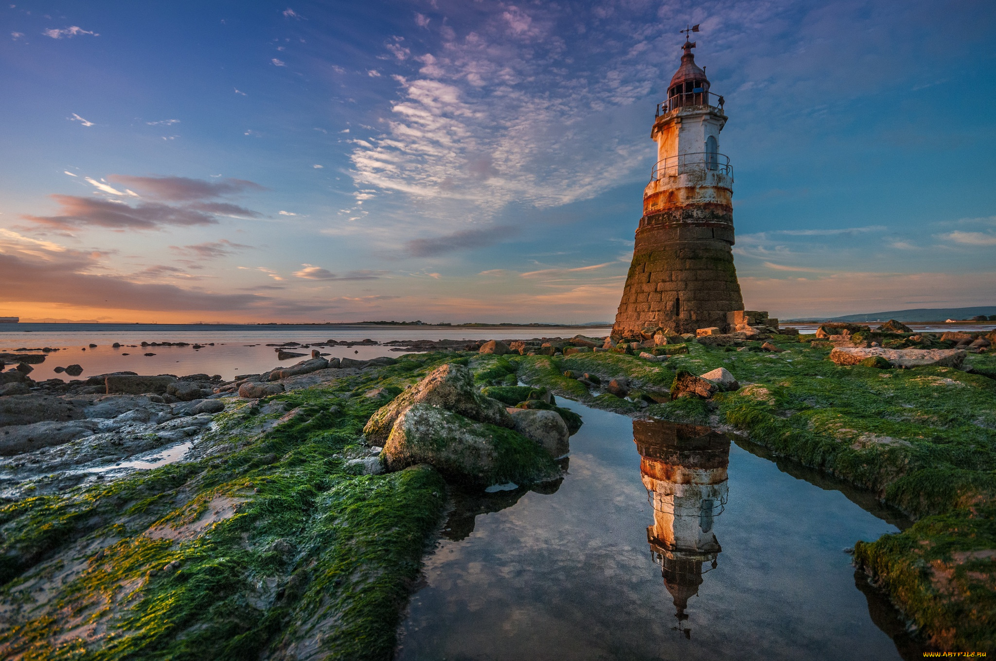 природа, маяки, england, река, маяк, plover, scar, lighthouse, англия, ланкашир, побережье, lancashire, river, lune, лун, отражение, abbey
