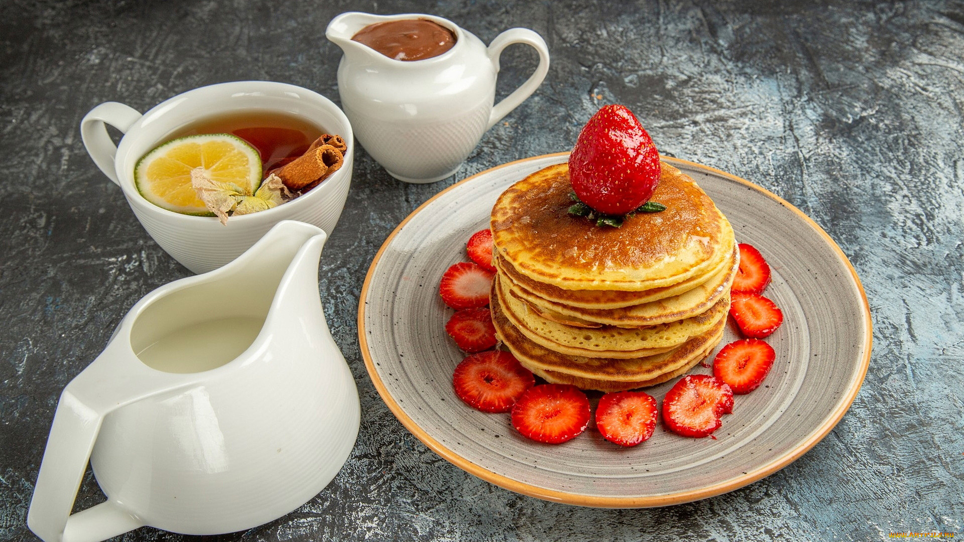 еда, блины, , оладьи, оладьи, клубника