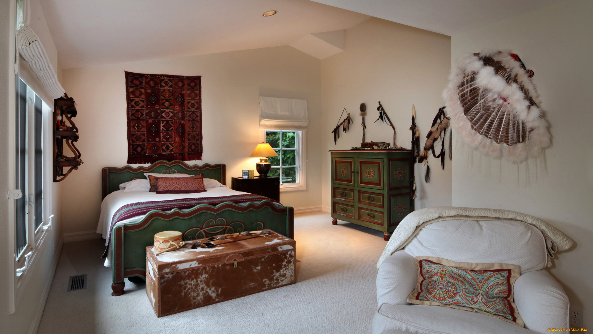 интерьер, спальня, кровать, комод, кресло