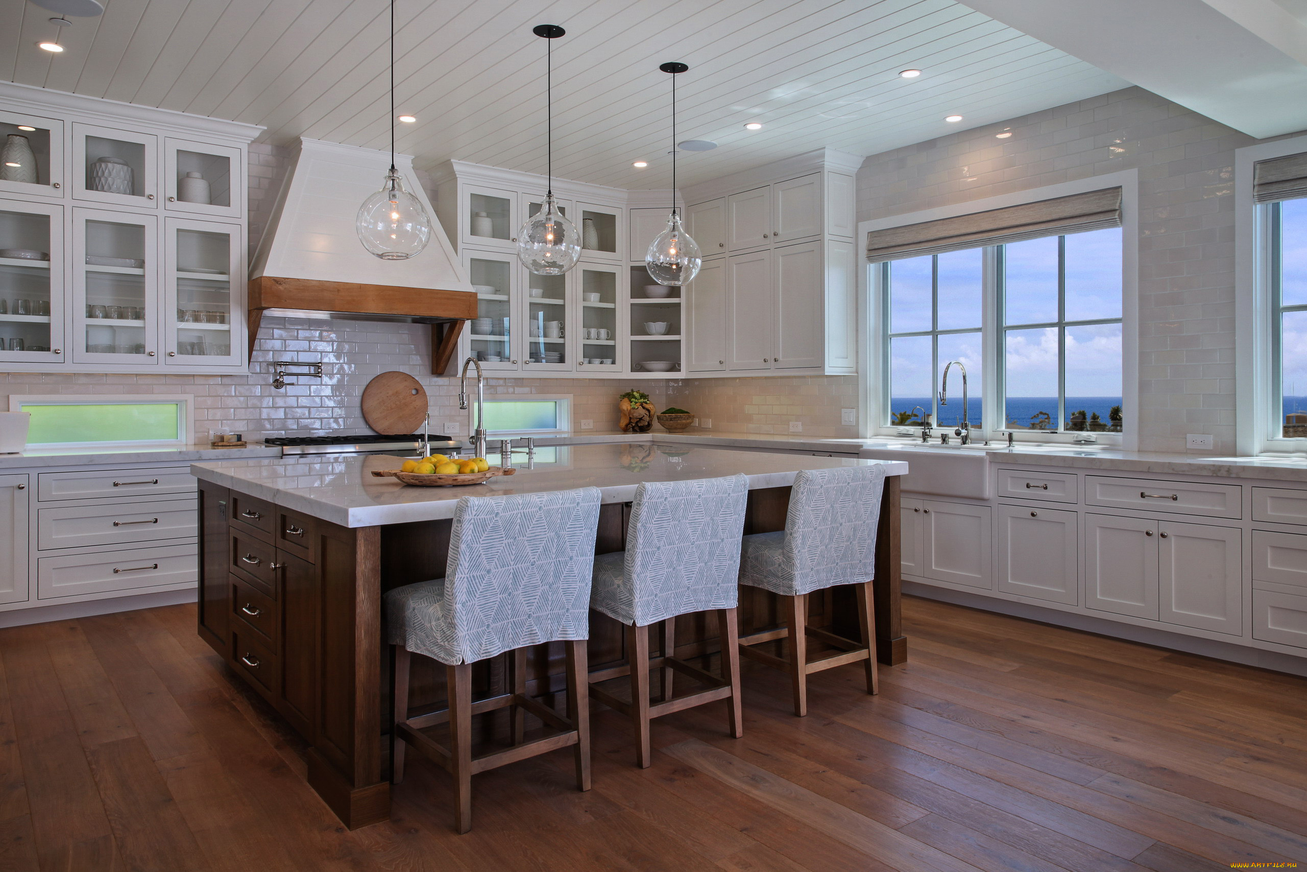 интерьер, кухня, шкафчики, люстры, стол, стулья