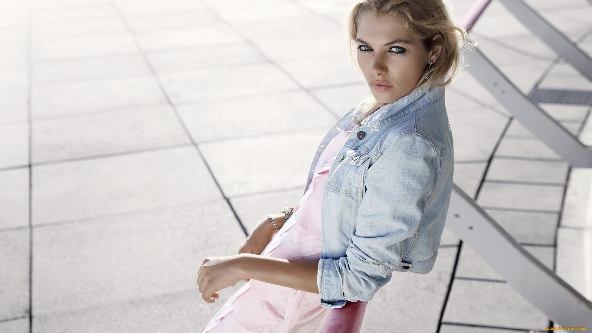 Jessica, Hart, девушки