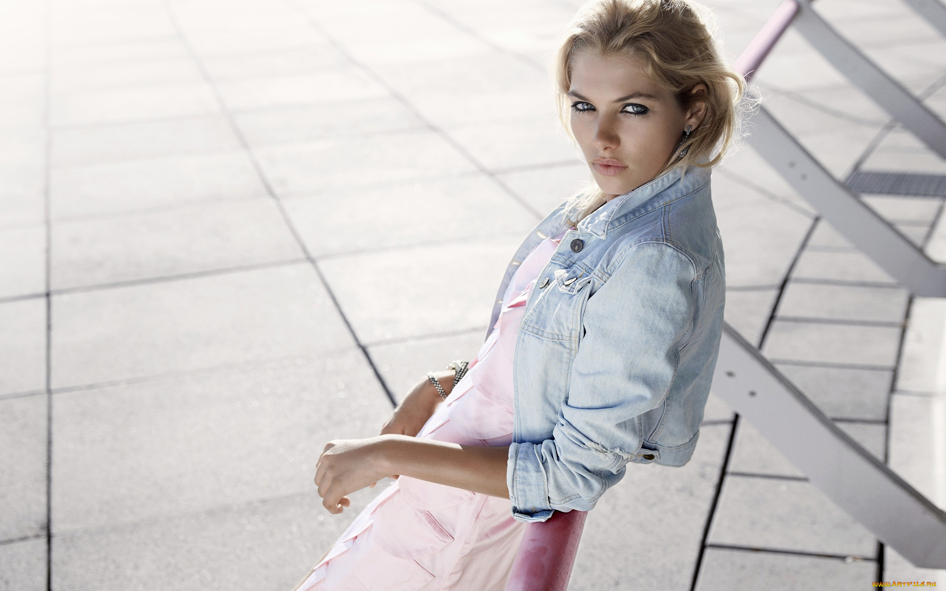 Jessica, Hart, девушки